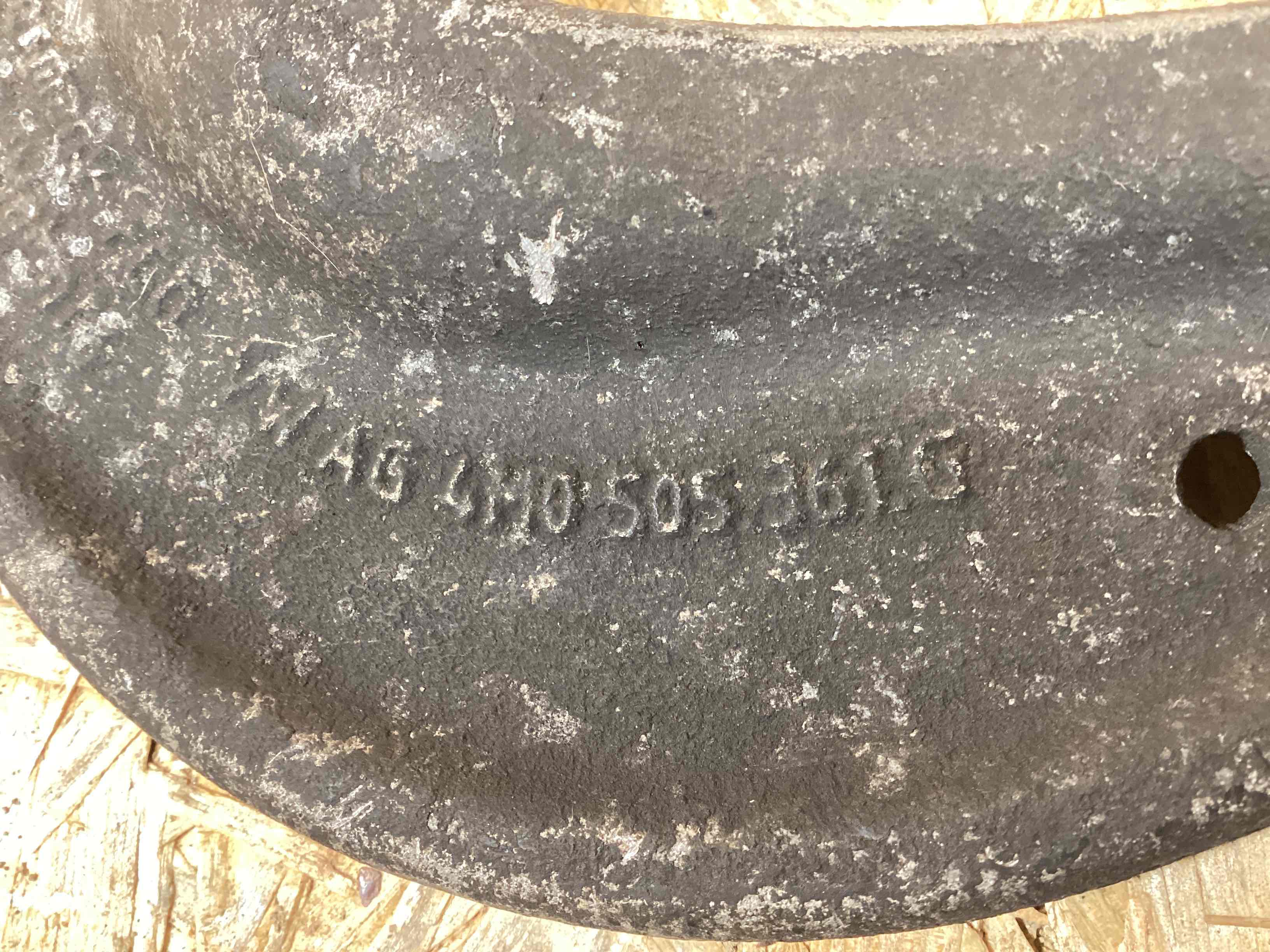 Рычаг подвески Porsche Macan 071025-111