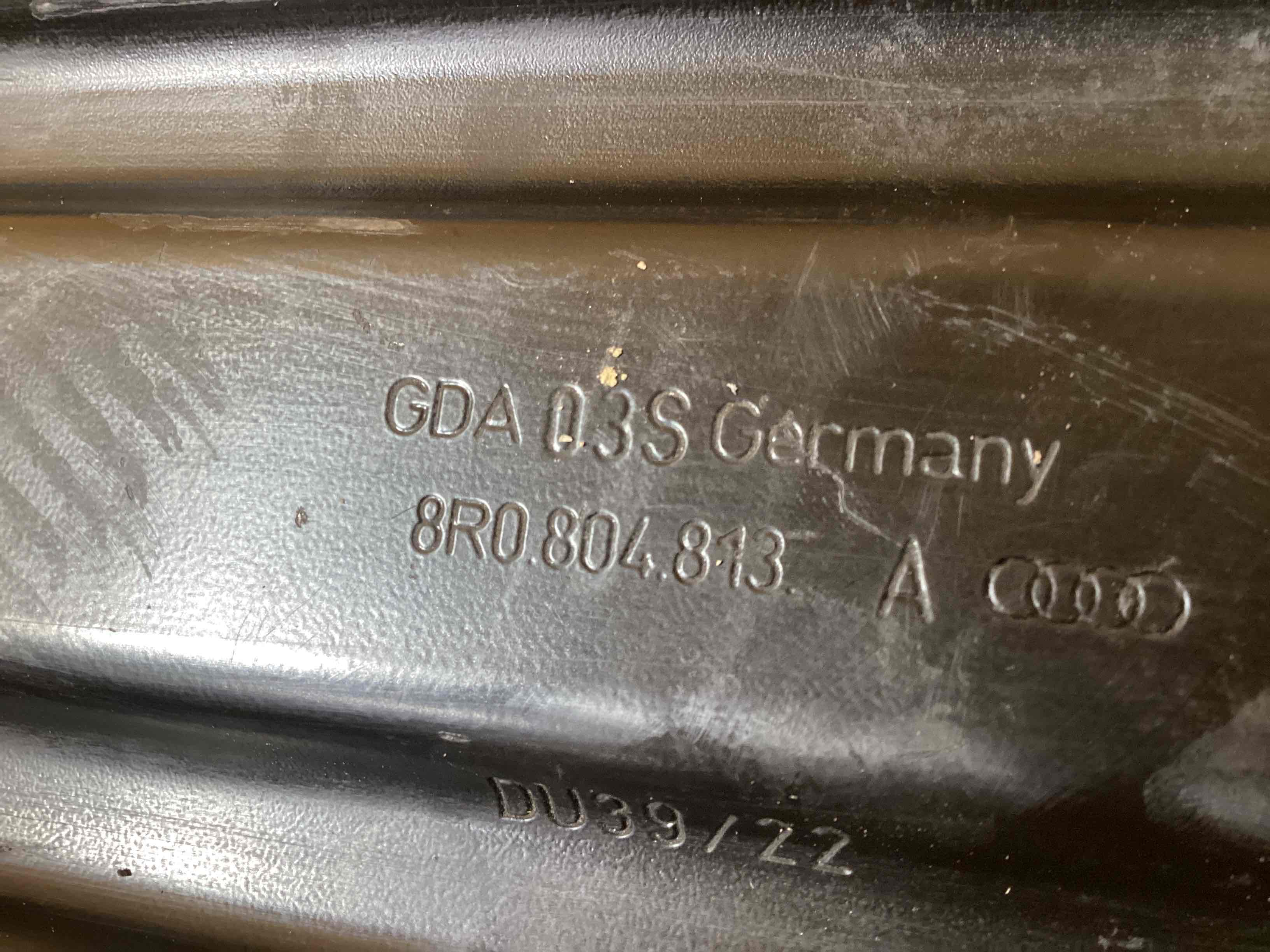 Крепление, кронштейн Porsche Macan 071025-114