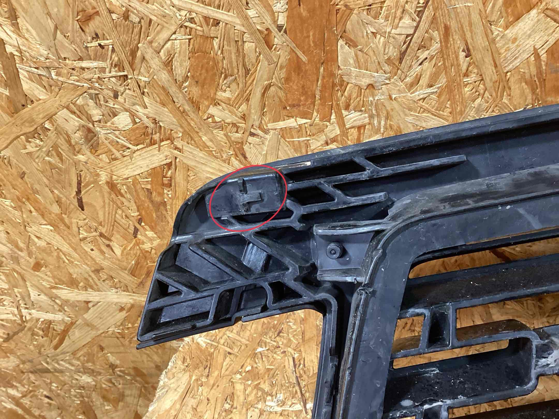 Решетка радиатора Land Rover Range Rover L460 071125-101