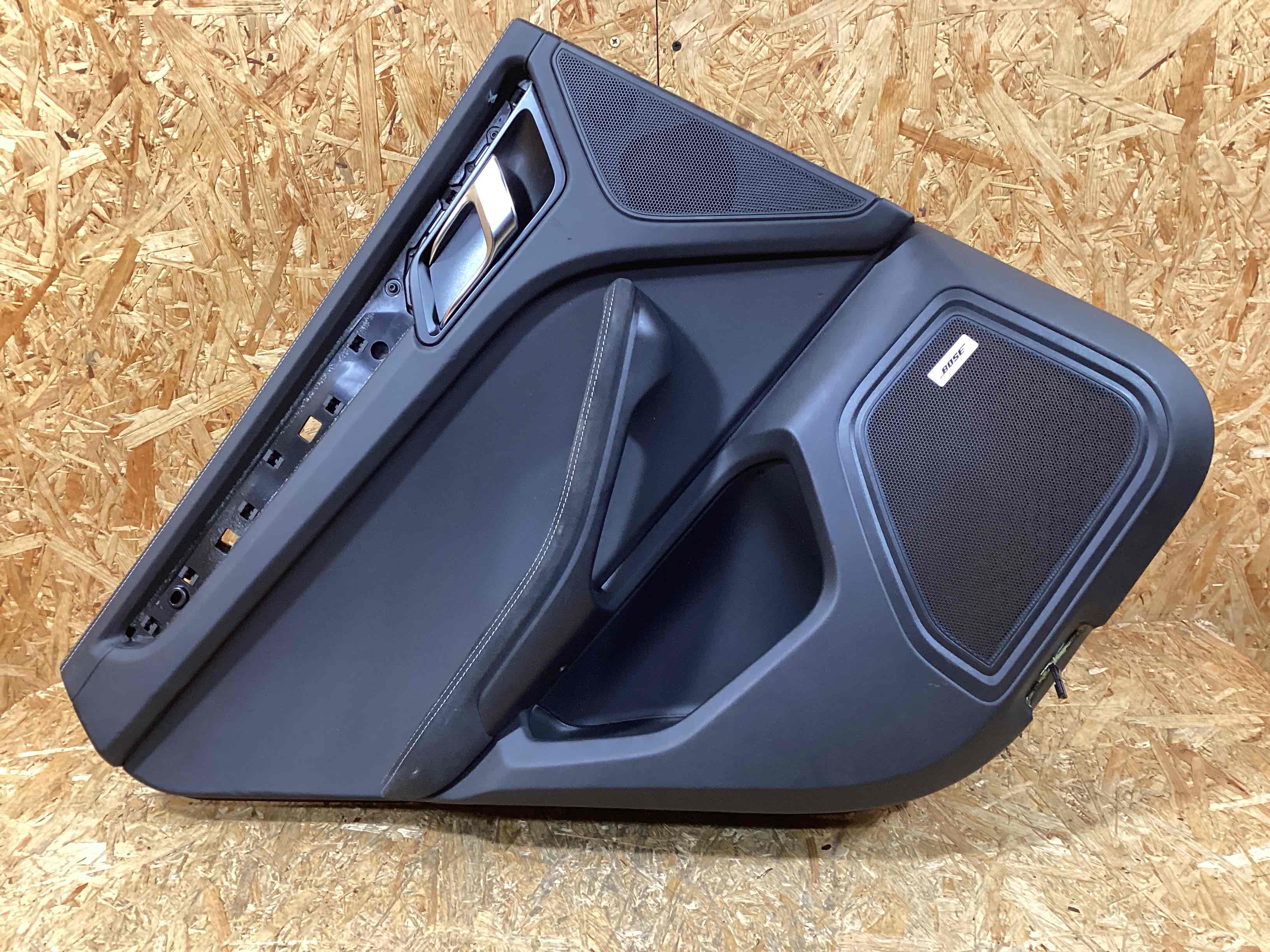 Карта двери Porsche Macan 071125-103