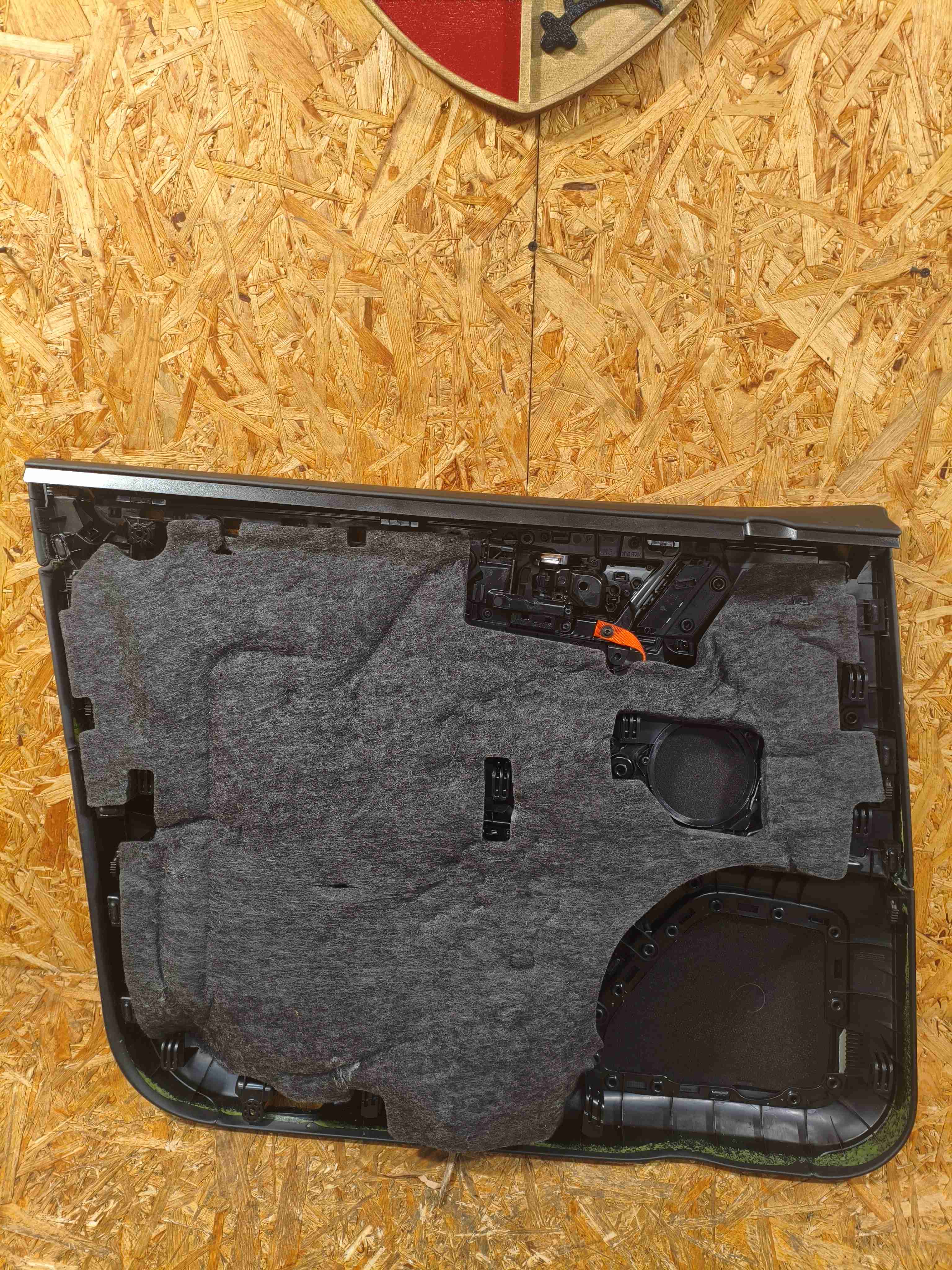 Карта двери Porsche Macan 071125-104