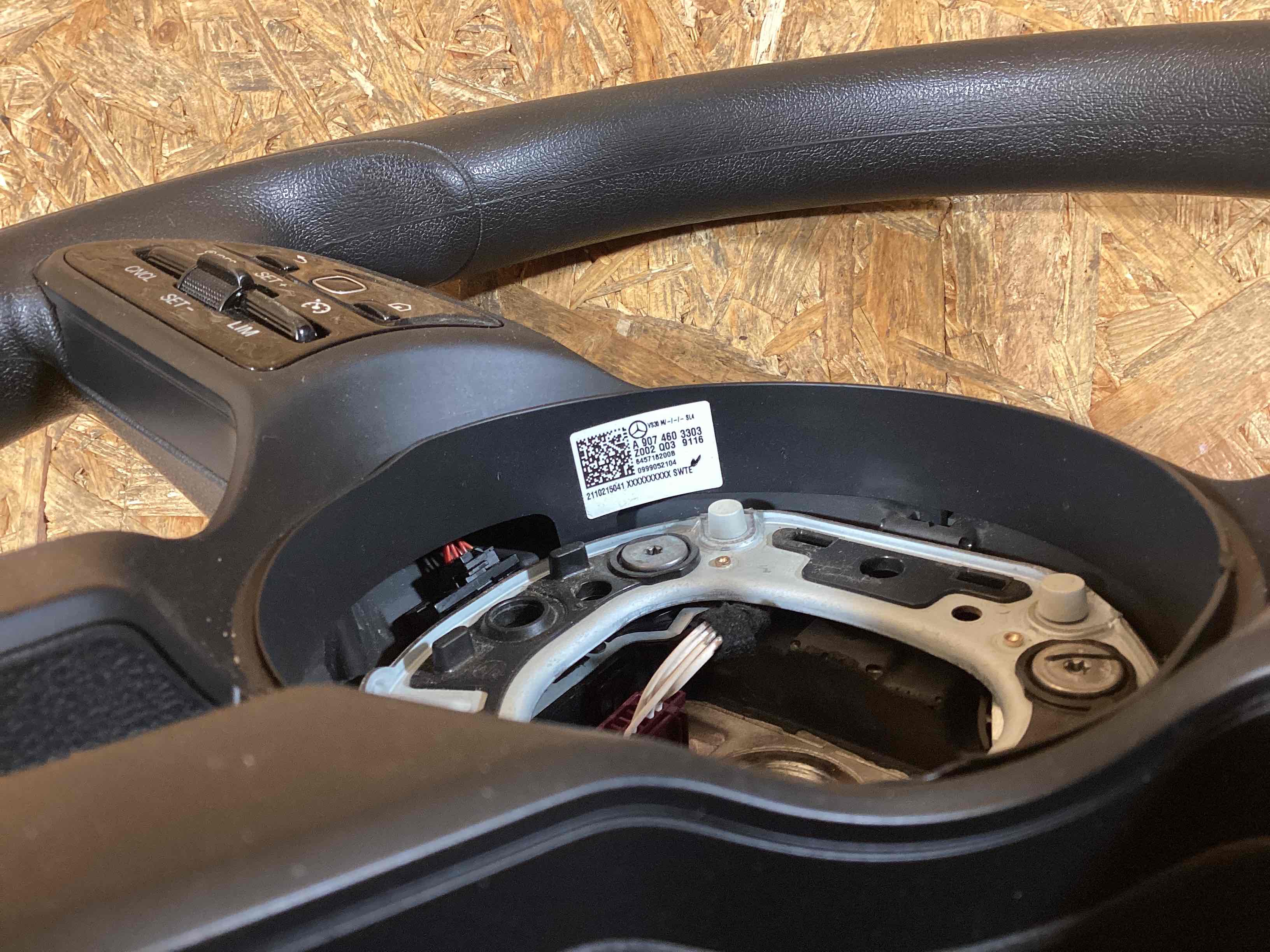 Руль/Рулевой вал Mercedes Sprinter 080126-103