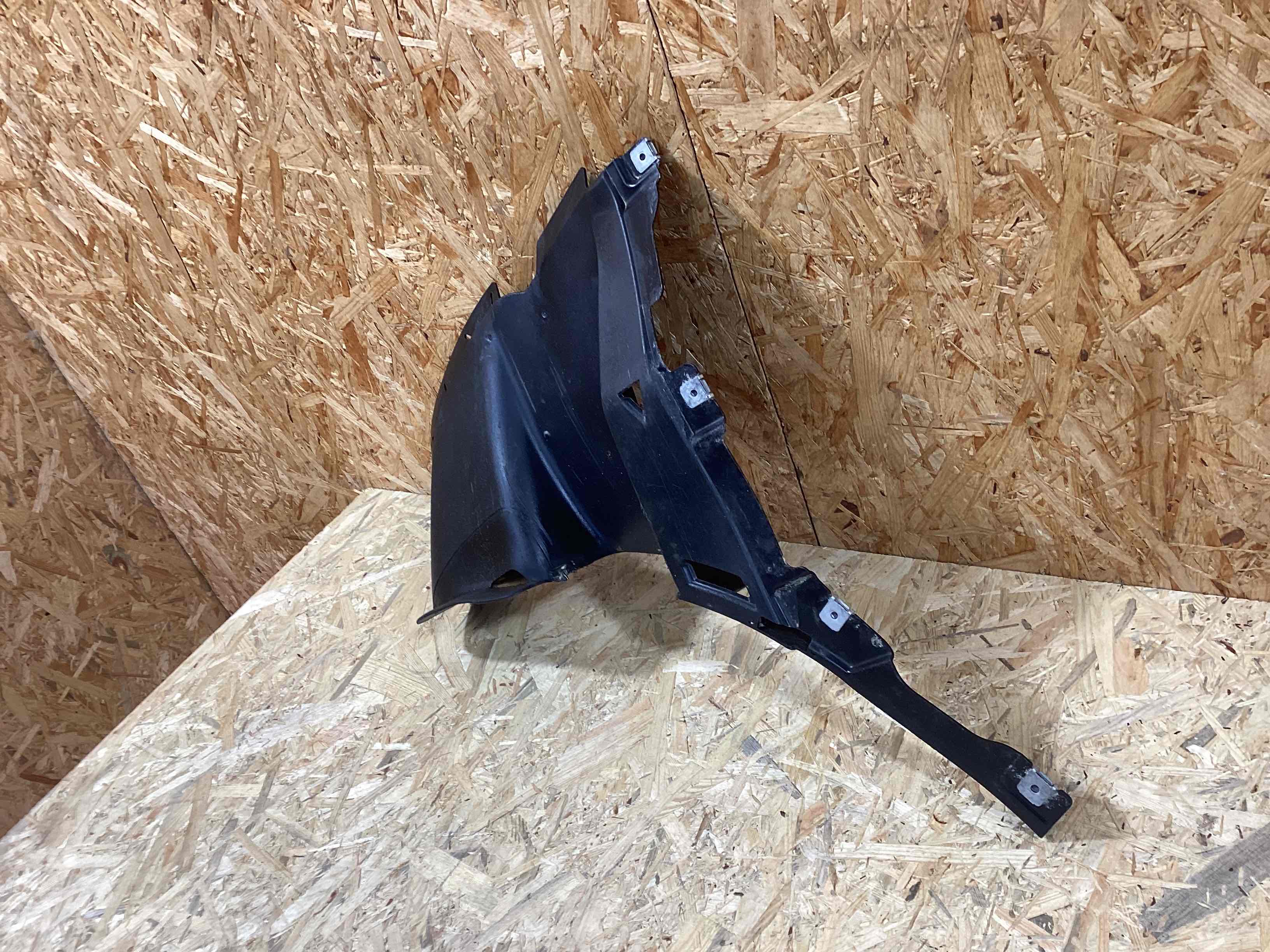 Защита арок передняя правая (подкрылок) Porsche Cayenne 080426-102