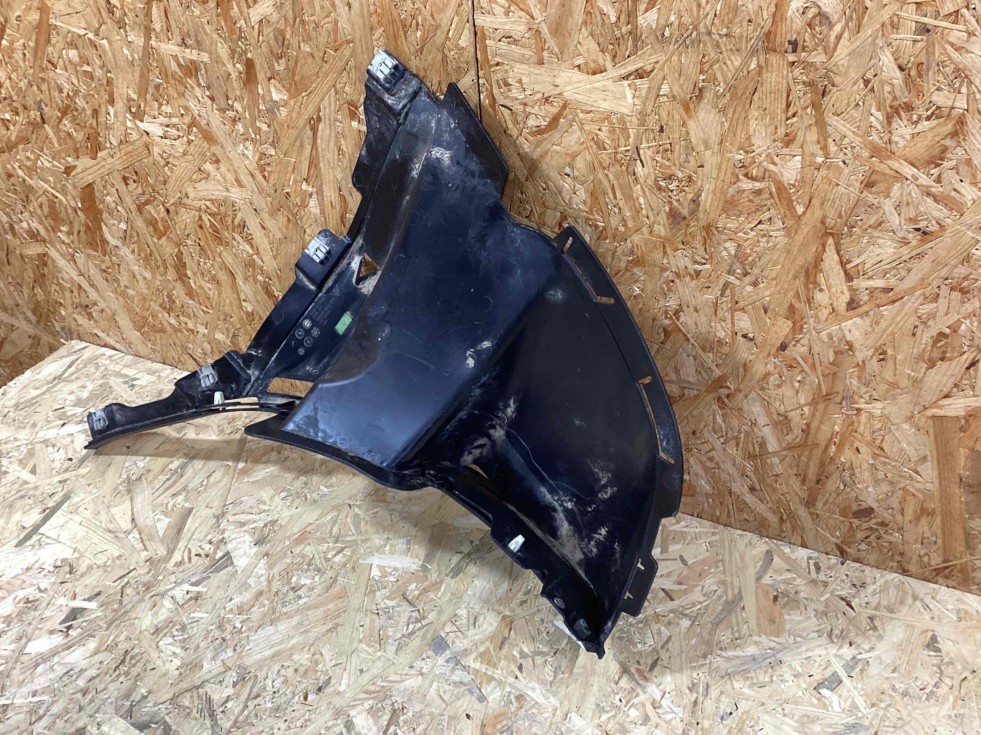 Защита арок передняя правая (подкрылок) Porsche Cayenne 080426-102