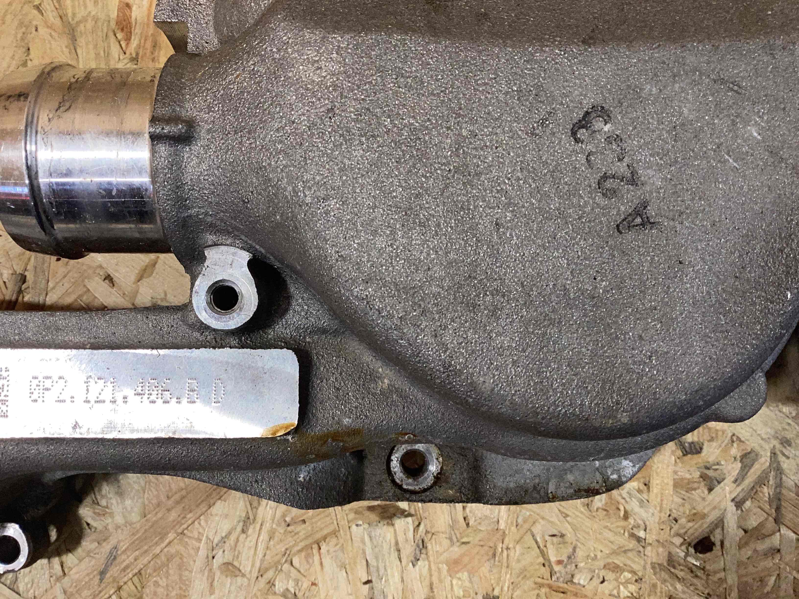 Термостат (корпус термостата) Porsche Panamera 080426-114