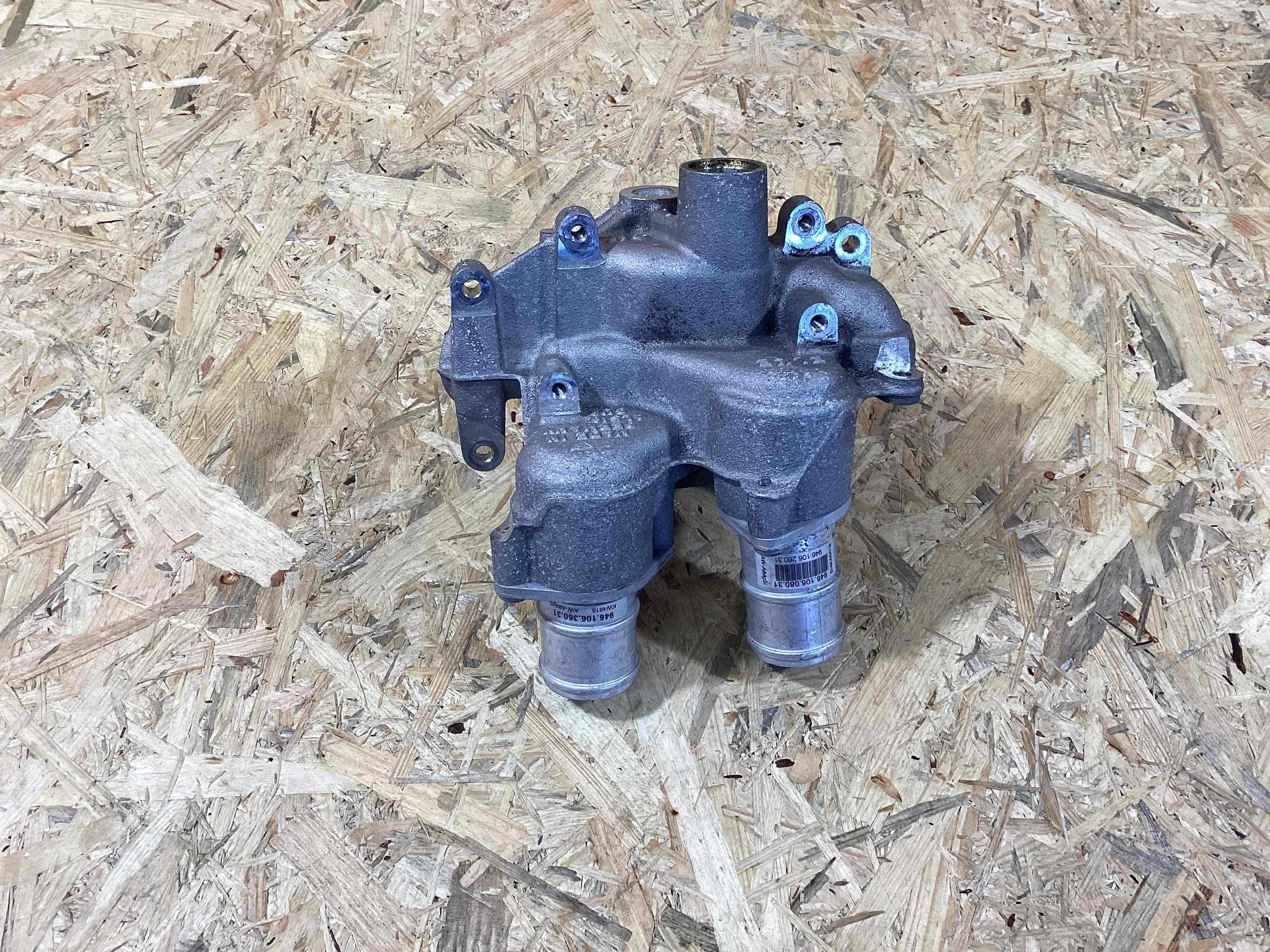 Термостат (корпус термостата) Porsche Macan 080426-115