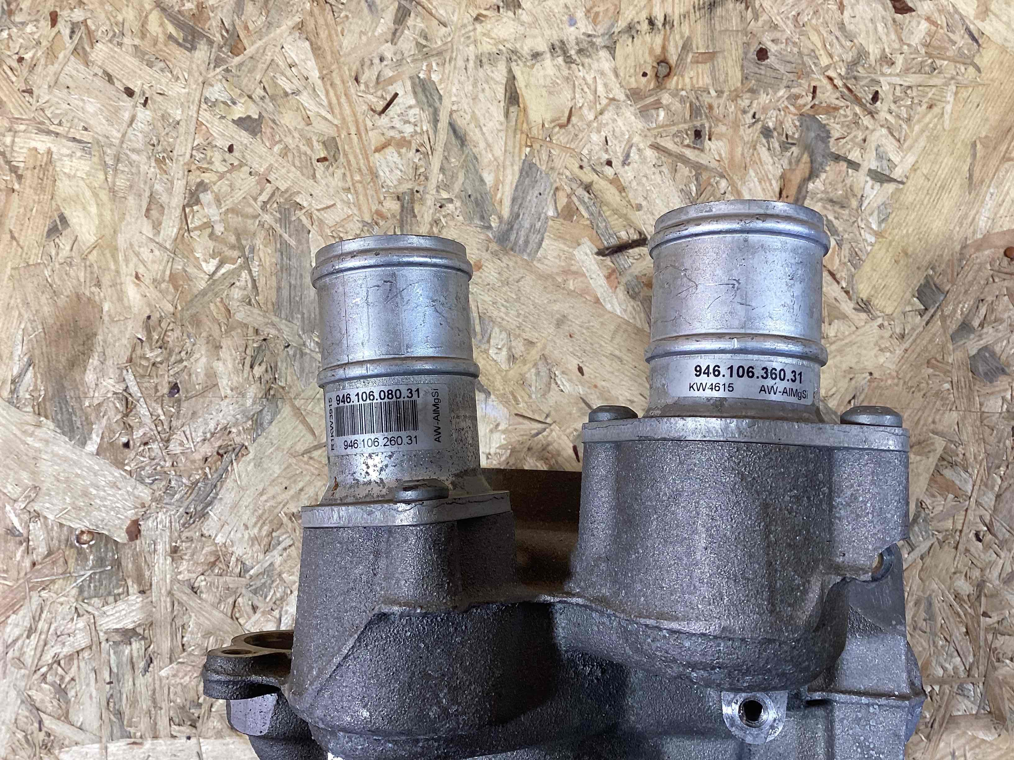 Термостат (корпус термостата) Porsche Macan 080426-115