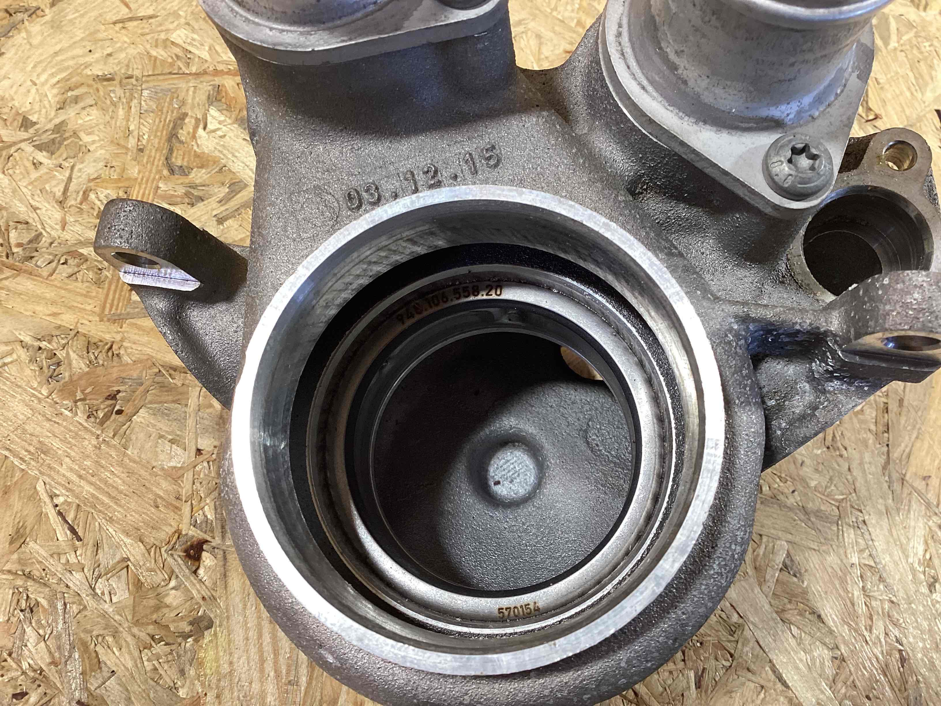 Термостат (корпус термостата) Porsche Macan 080426-115