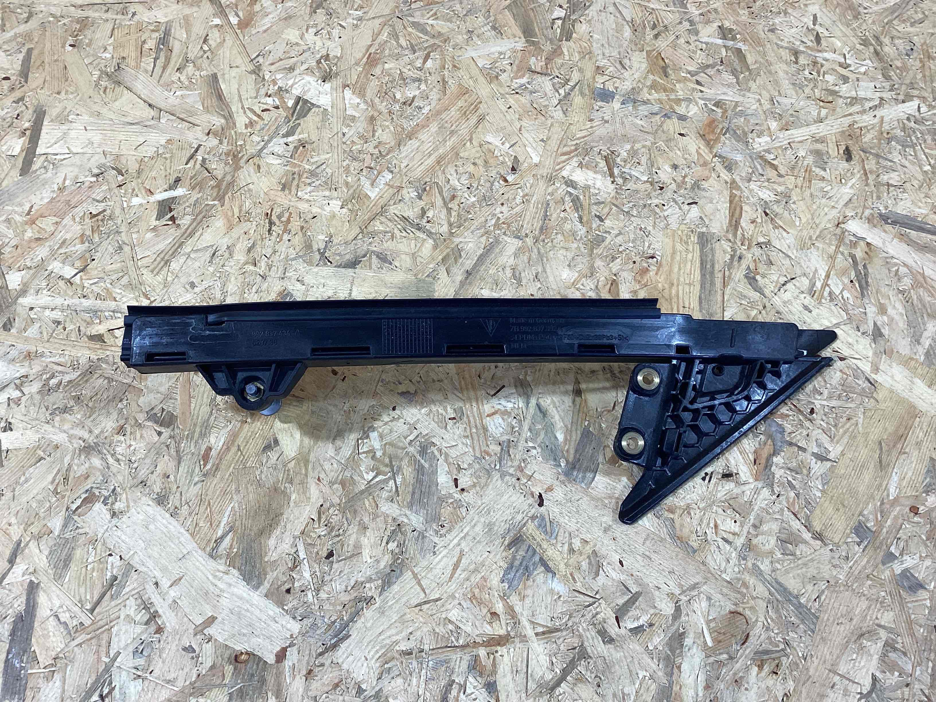 Молдинг двери передней правой Porsche 911 080426-117