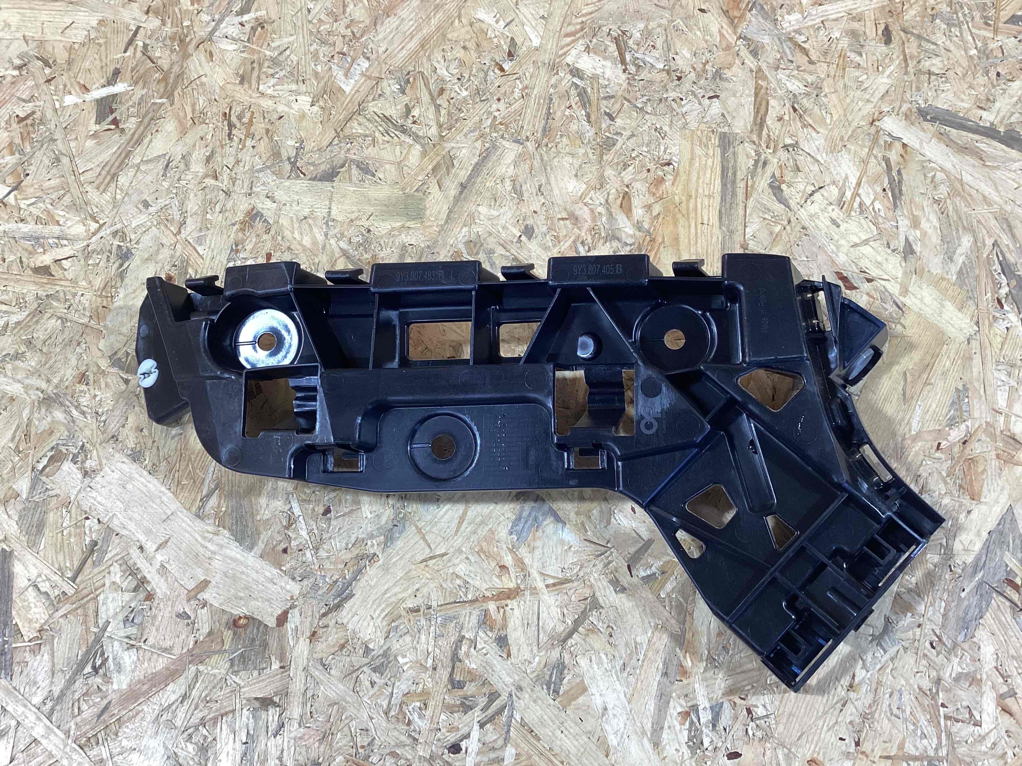 Крепление бампера Porsche Cayenne 080426-119