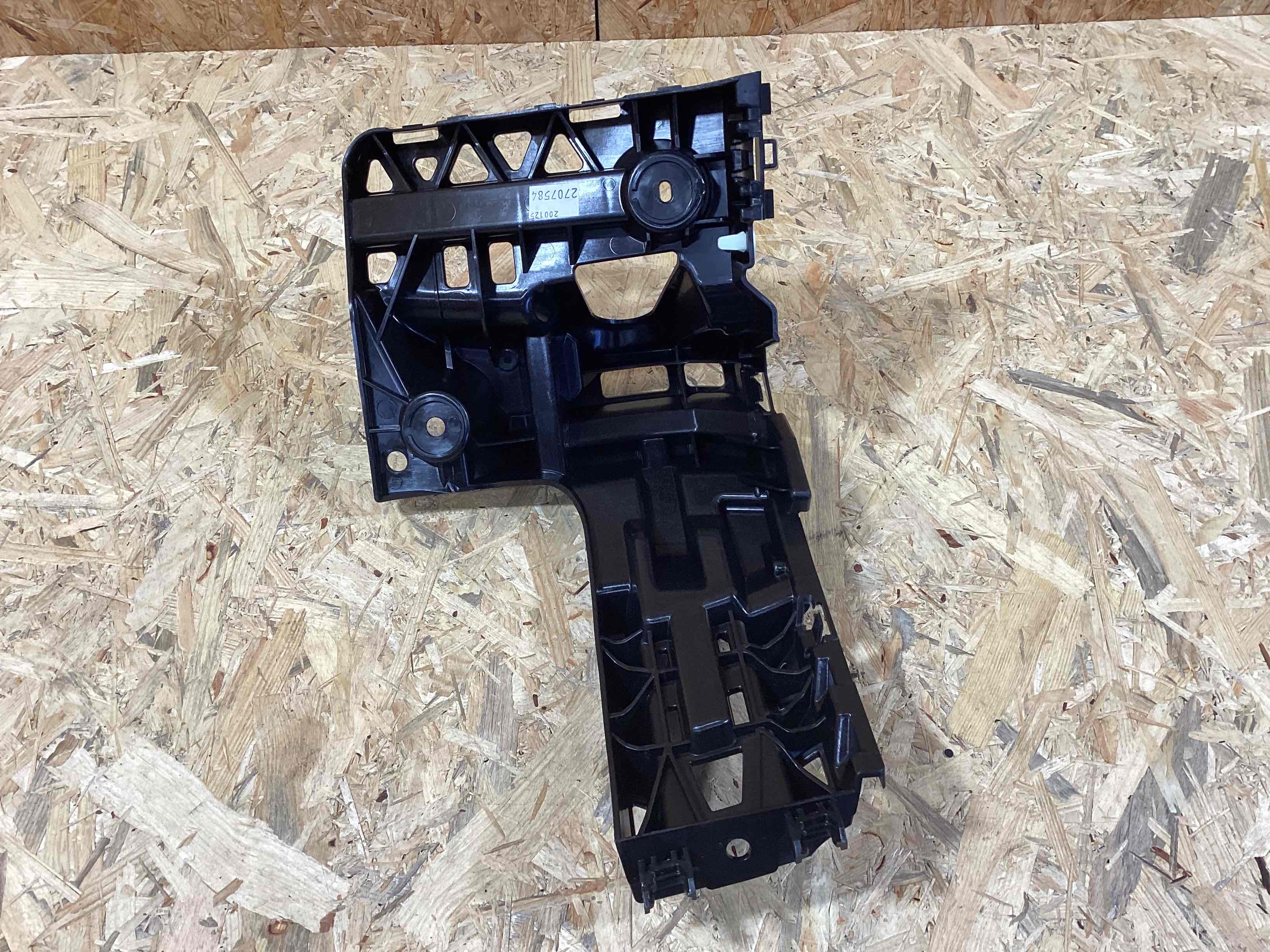 Крепление бампера Porsche Cayenne 080426-120