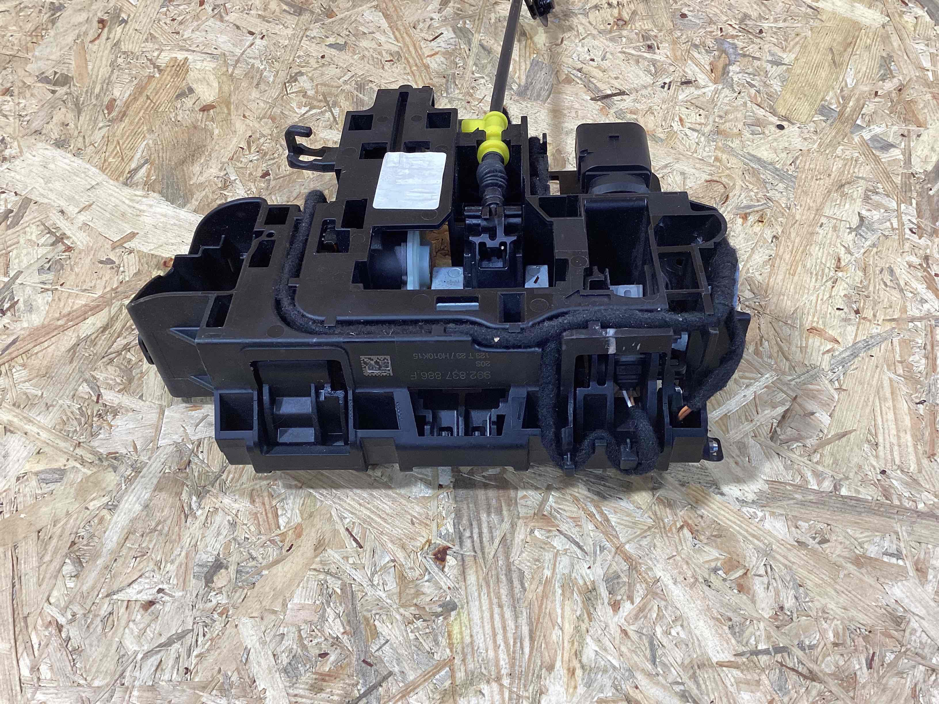 Замок двери передней правой Porsche 911 080426-128