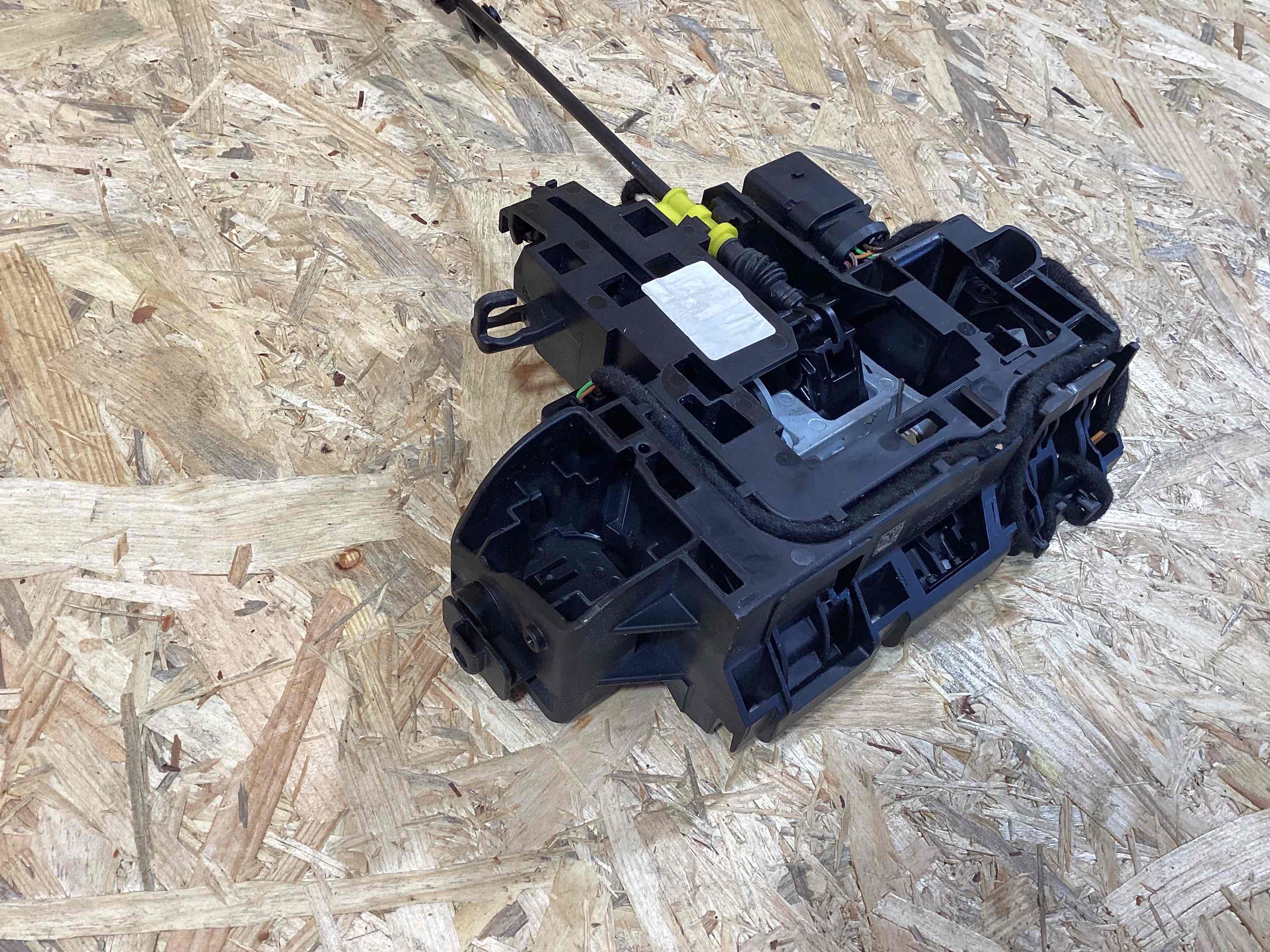 Замок двери передней правой Porsche 911 080426-128