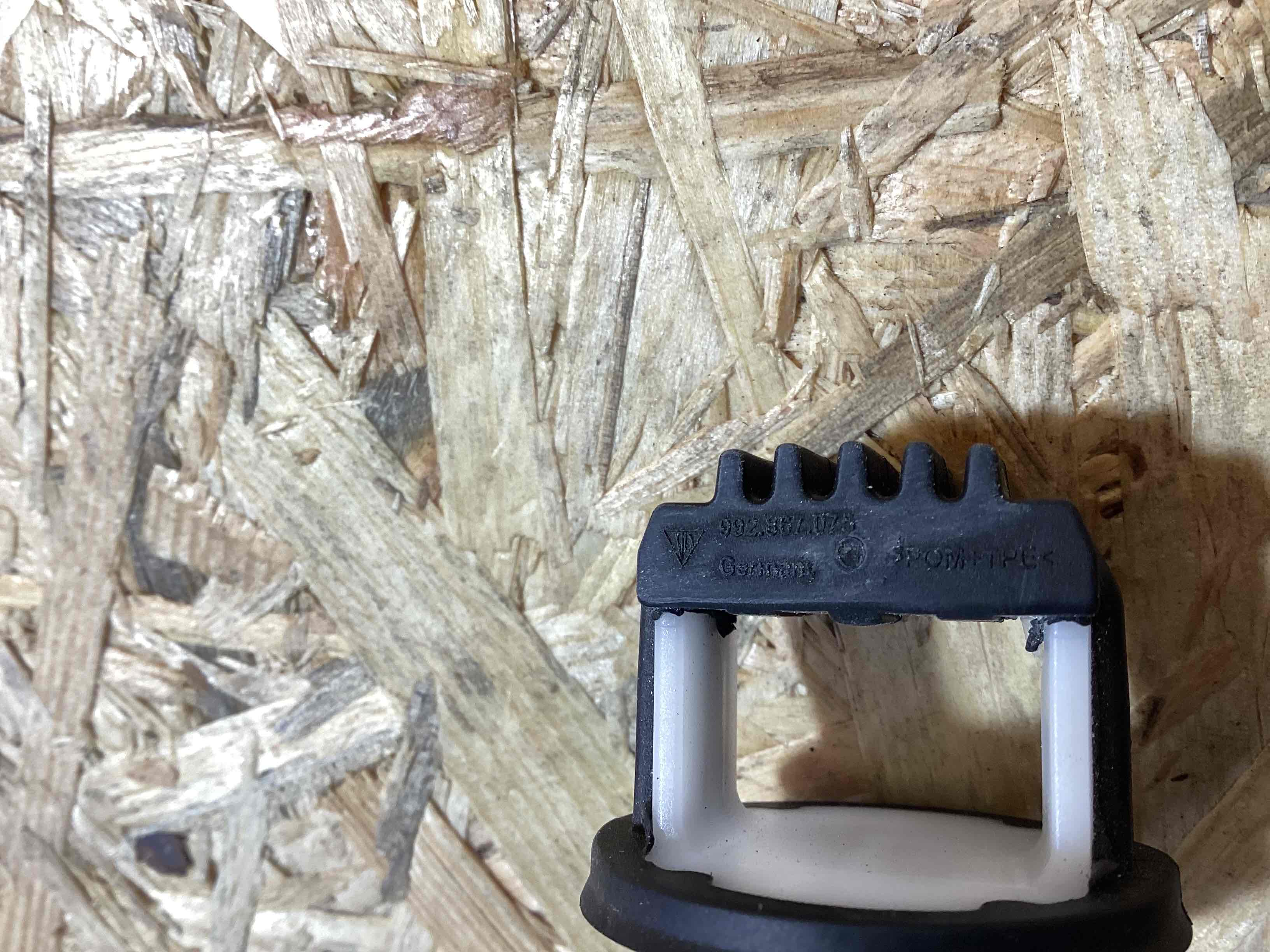 Молдинг двери передней правой Porsche 911 080426-129