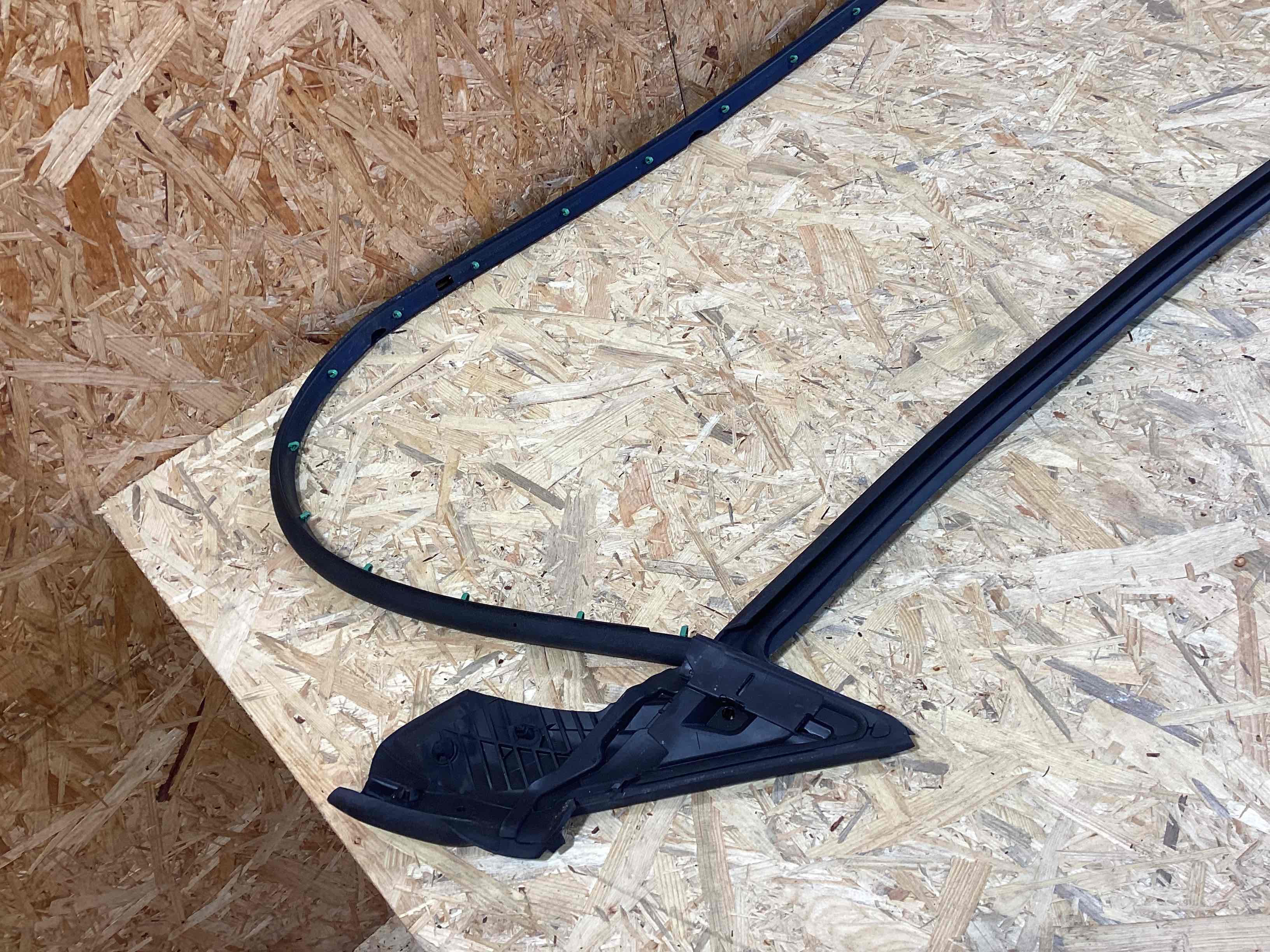 Молдинг двери передней правой Porsche 911 080426-135