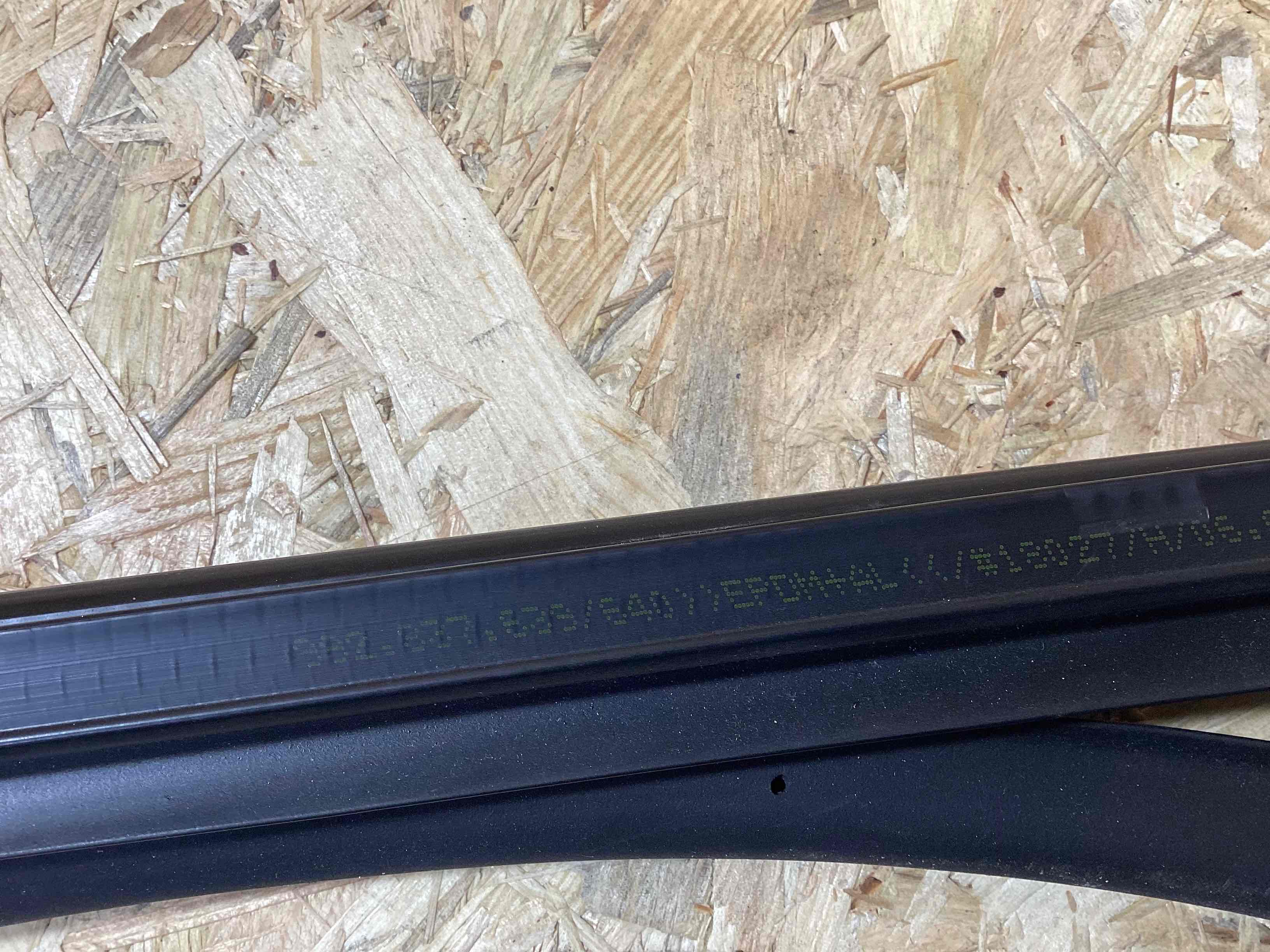 Молдинг двери передней правой Porsche 911 080426-135