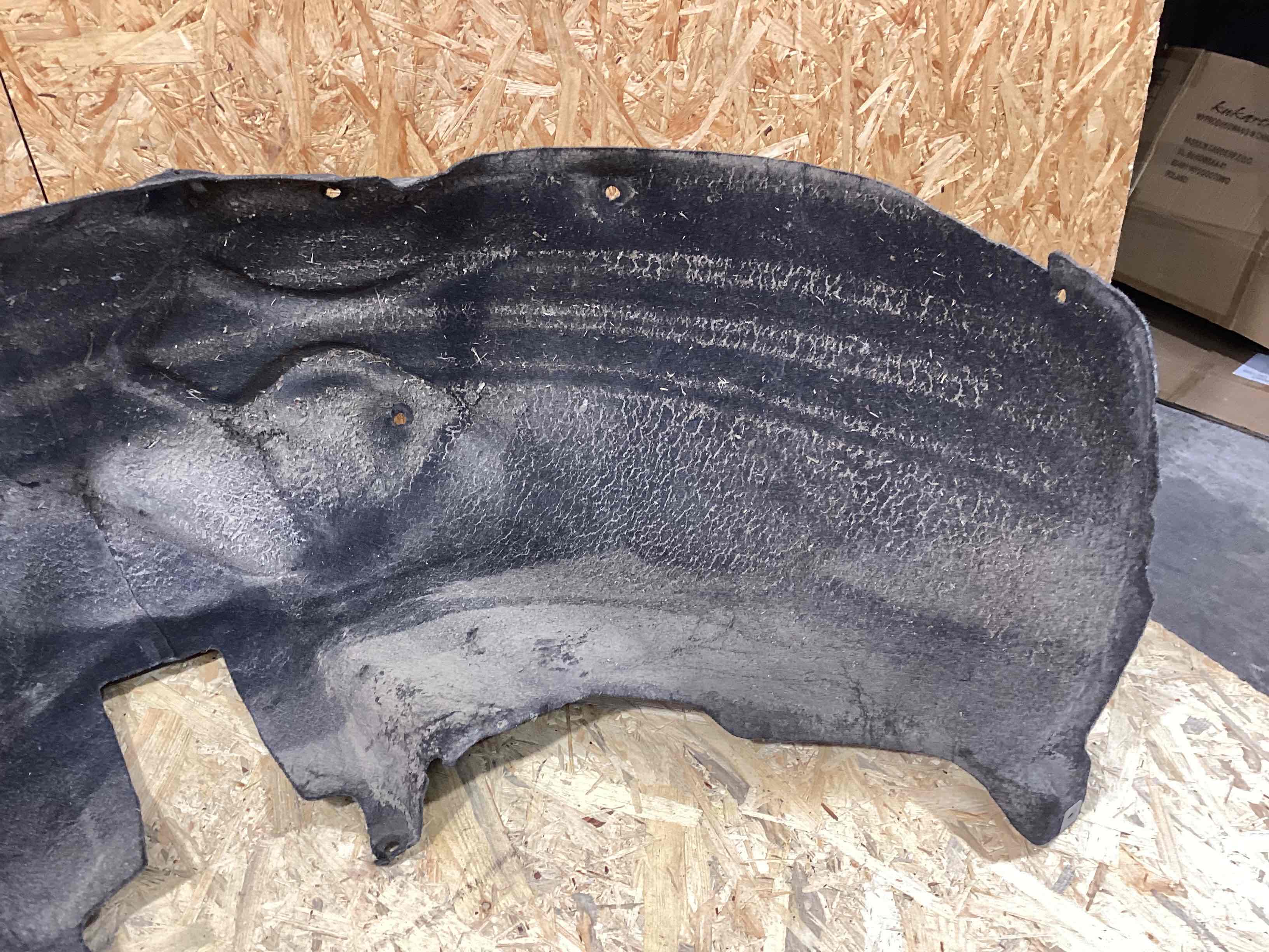 Защита арок задняя правая (подкрылок) Porsche Macan 080426-139