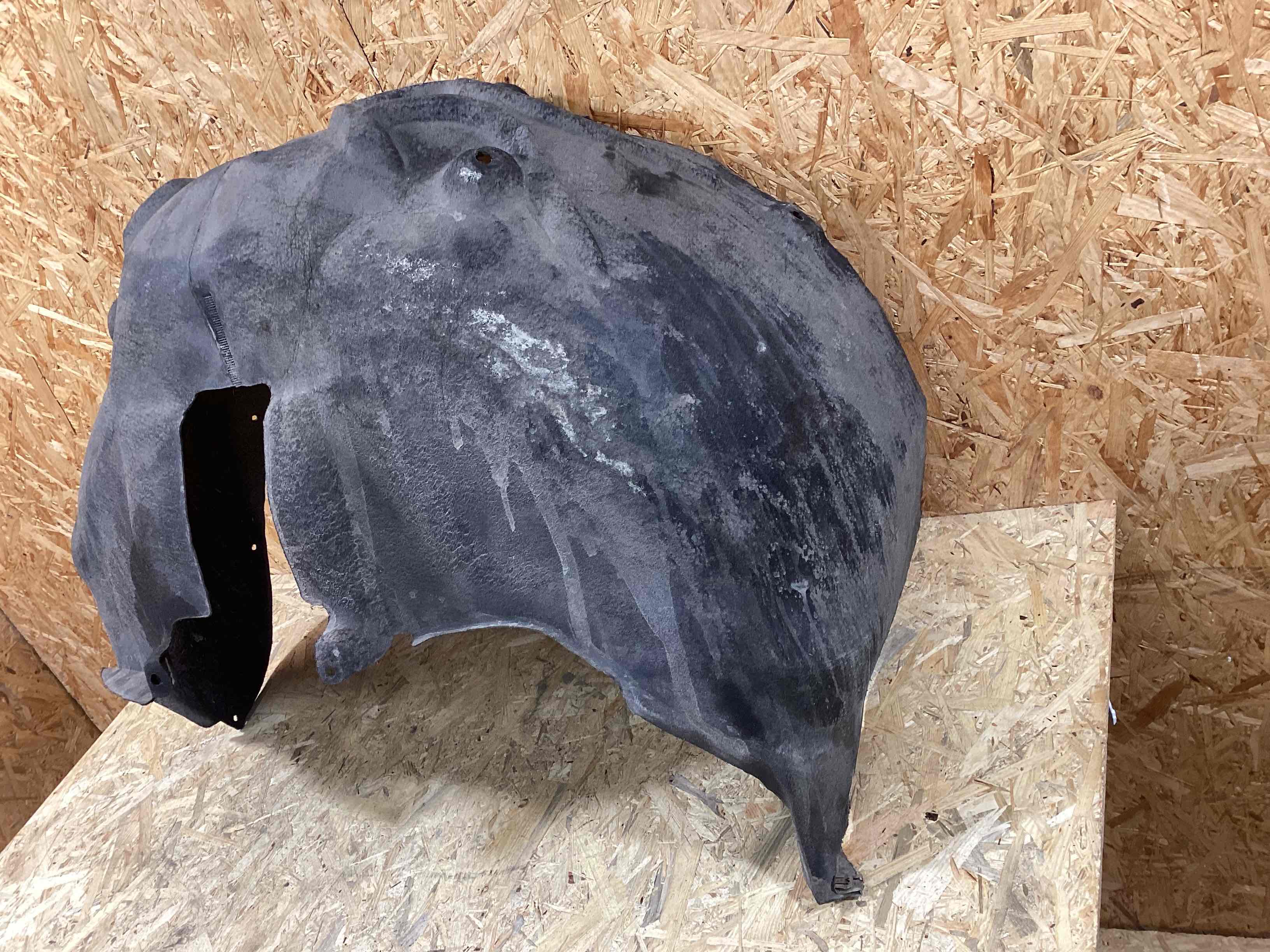 Защита арок задняя левая (подкрылок) Porsche Macan 080426-141