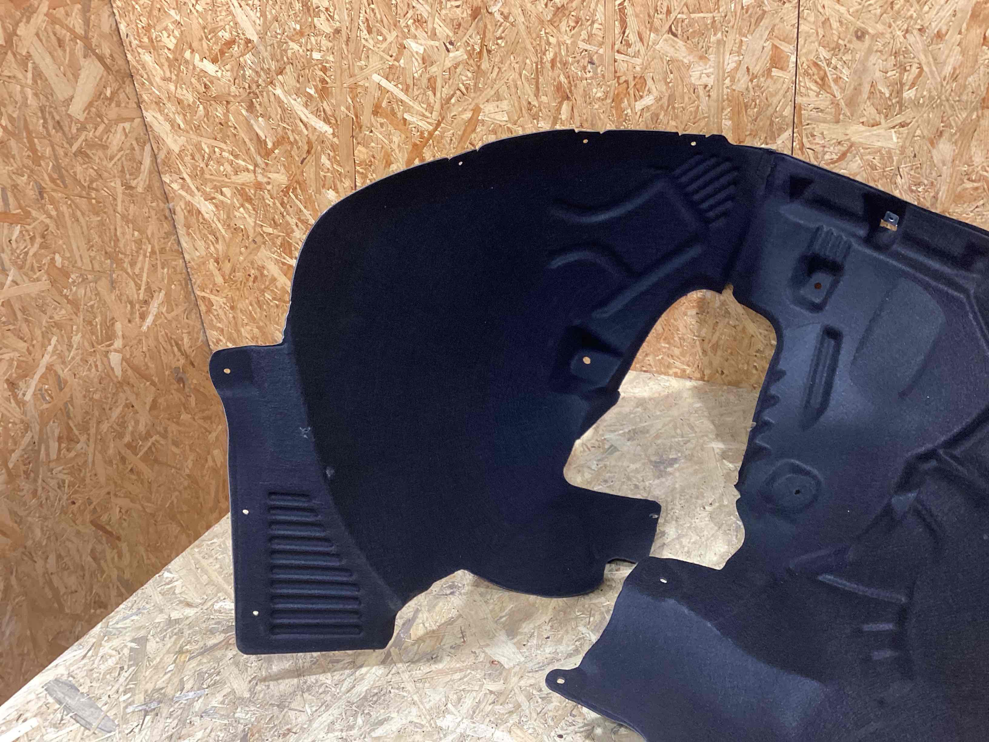 Защита арок передняя правая (подкрылок) Porsche Macan 080426-143