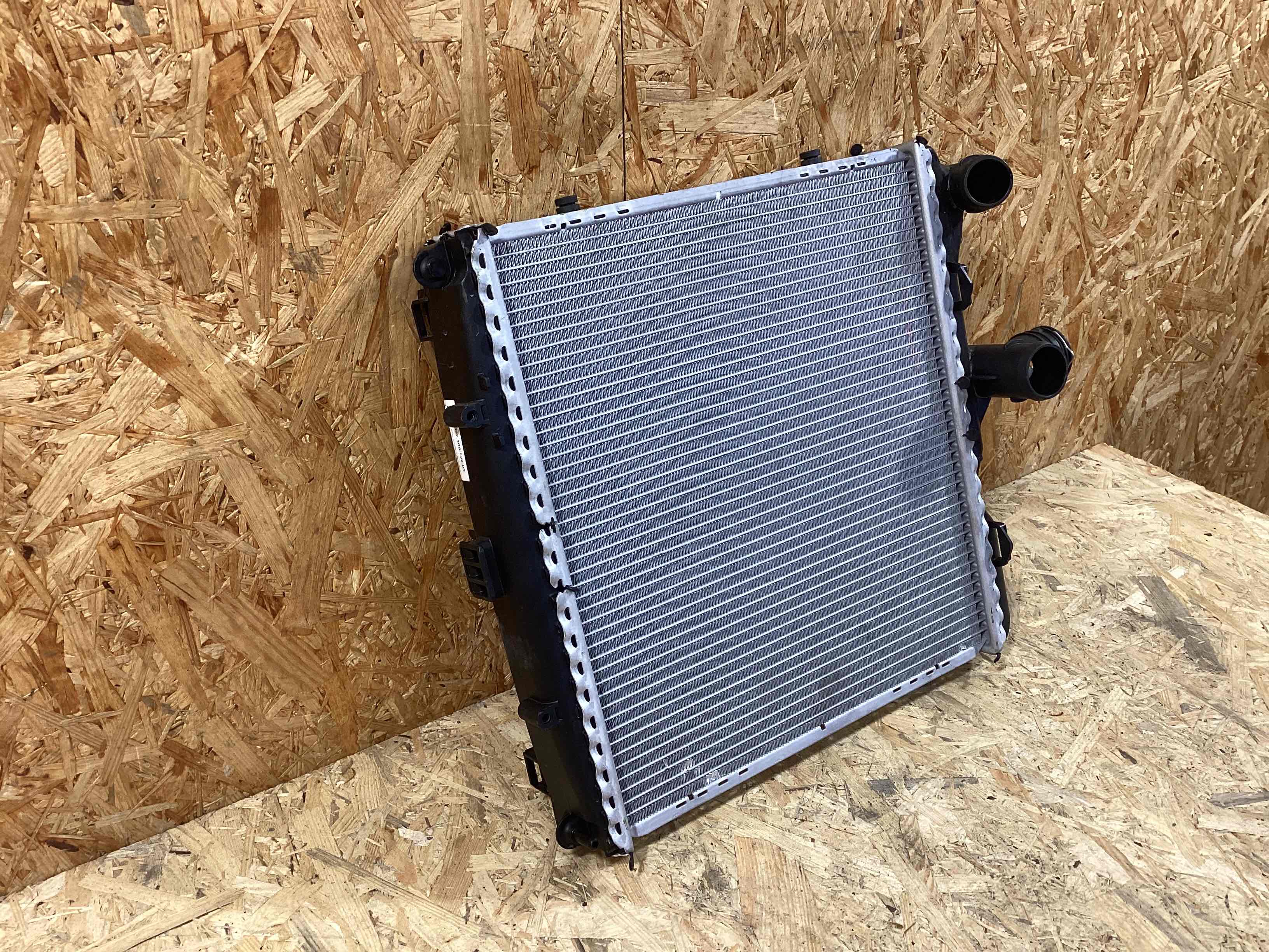 Радиатор (основной) Porsche 911 080426-145