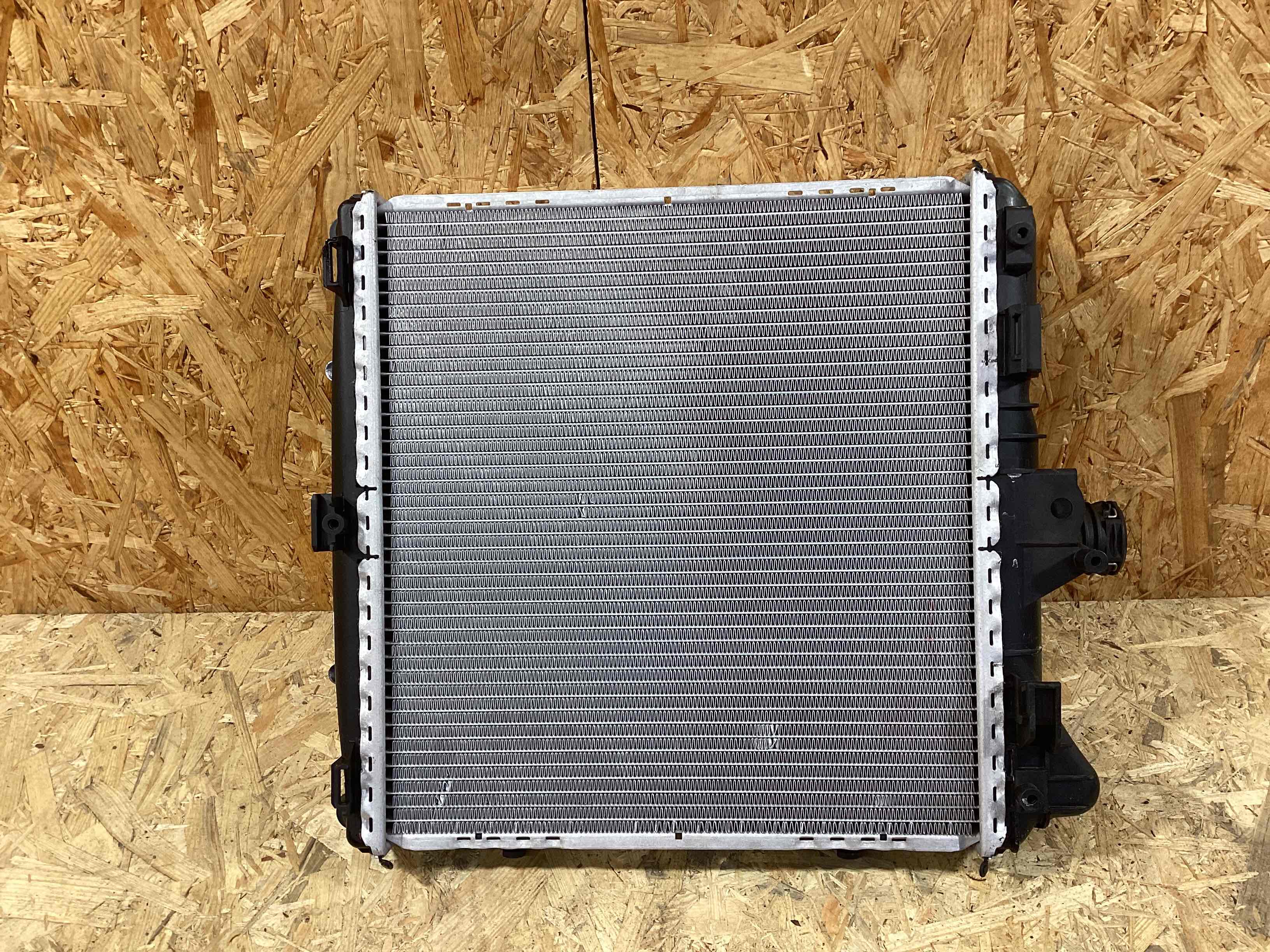 Радиатор (основной) Porsche 911 080426-145