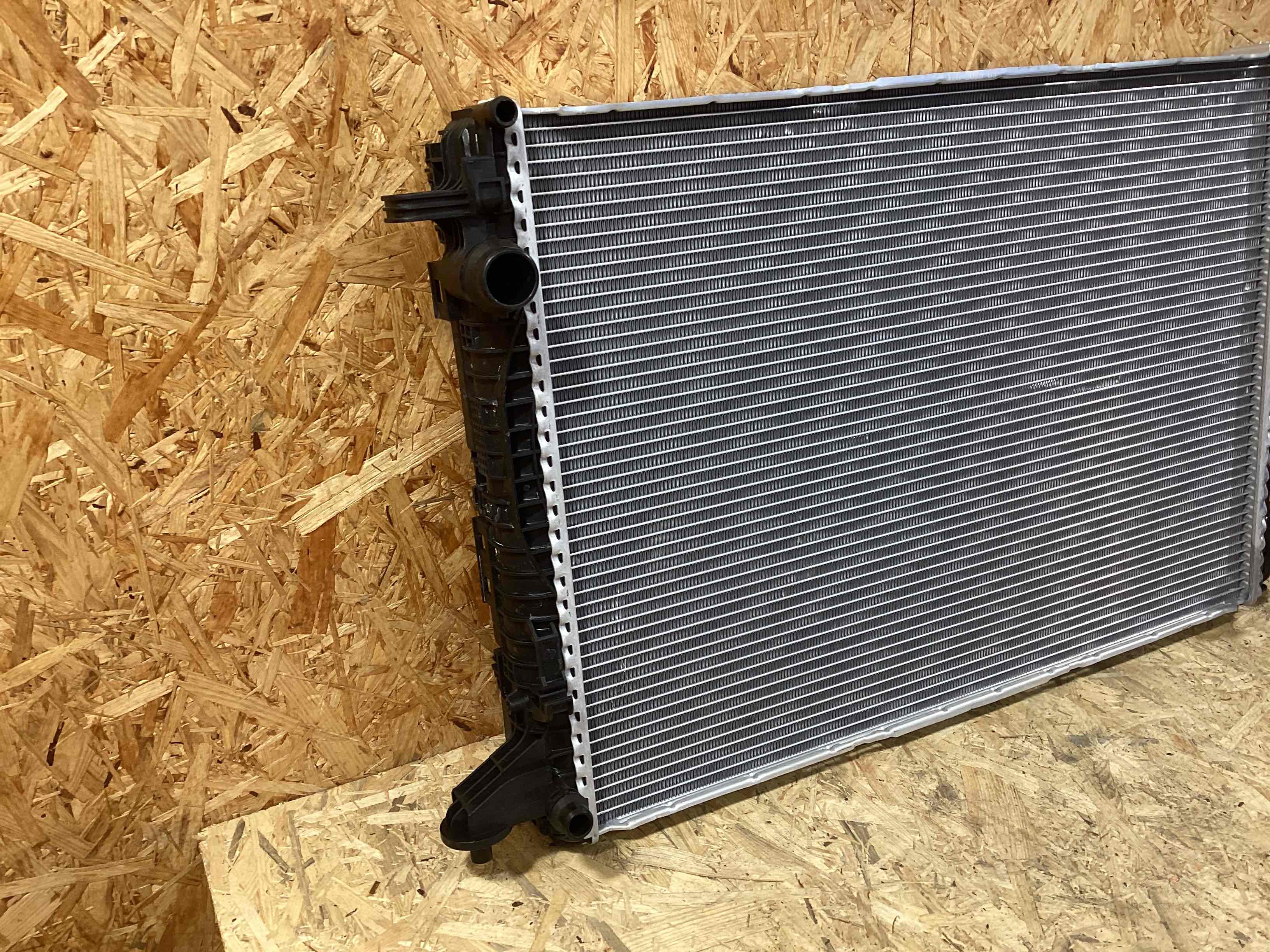 Радиатор (основной) Porsche Cayenne 080426-146