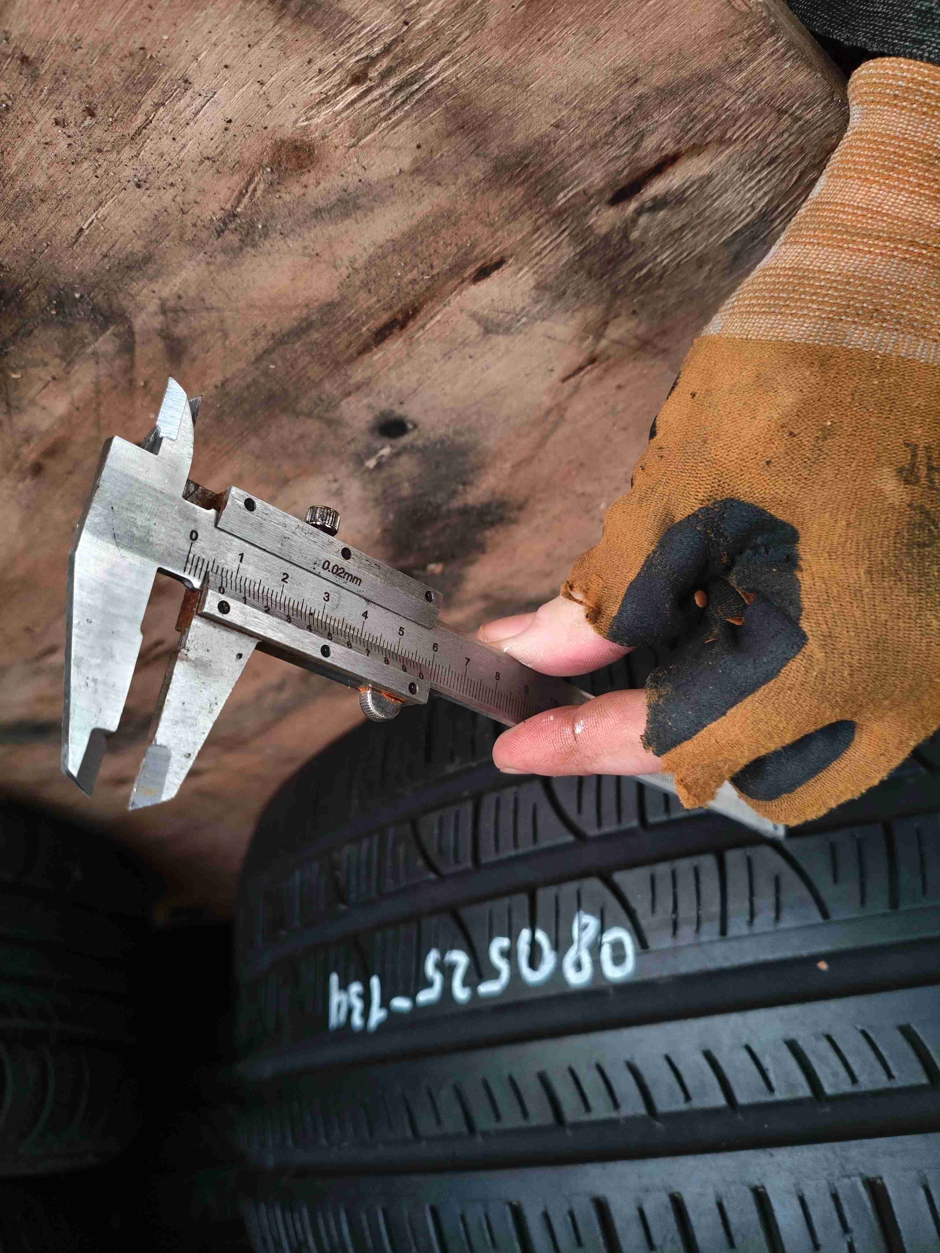 Колесо запасное, держатель, кронштейн, обшивка Porsche Macan 080525-134