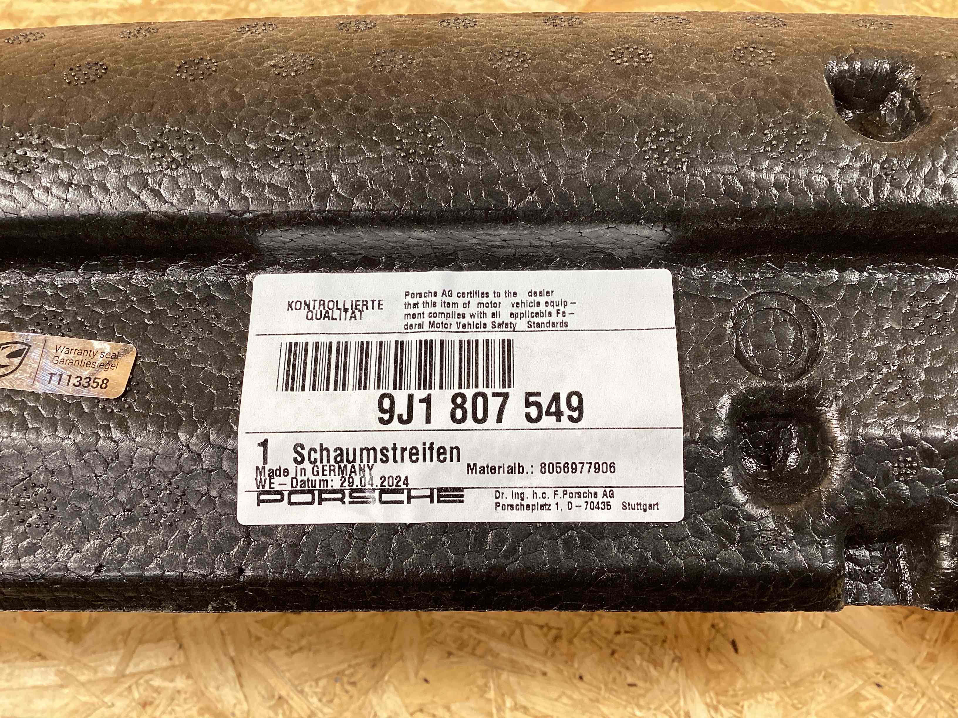 Абсорбер бампера Porsche Taycan 080525-143