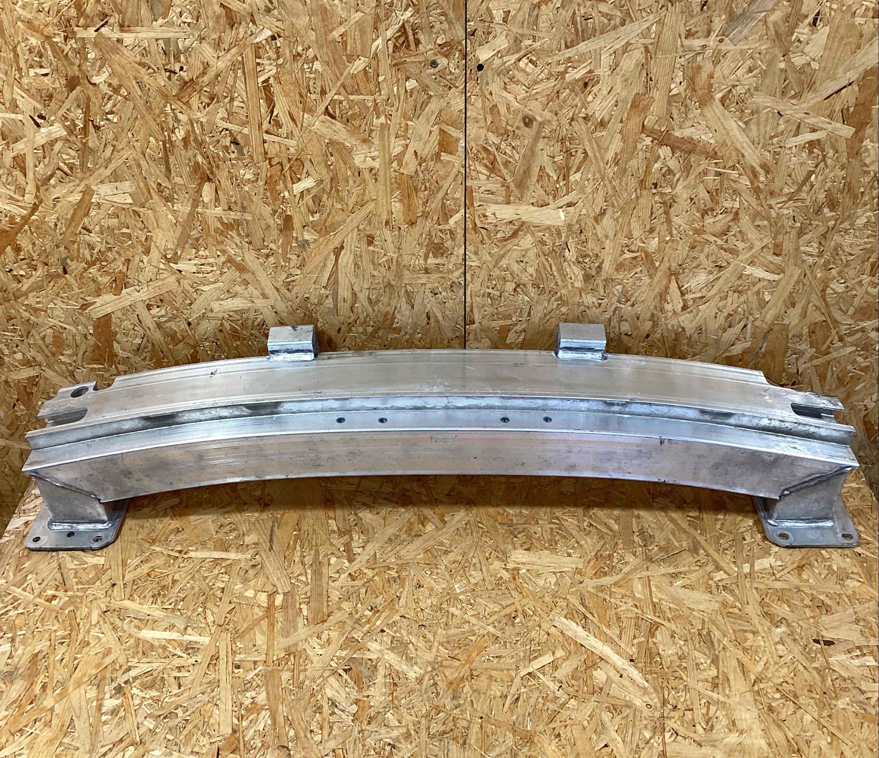 Усилитель бампера заднего Porsche Taycan 080725-114