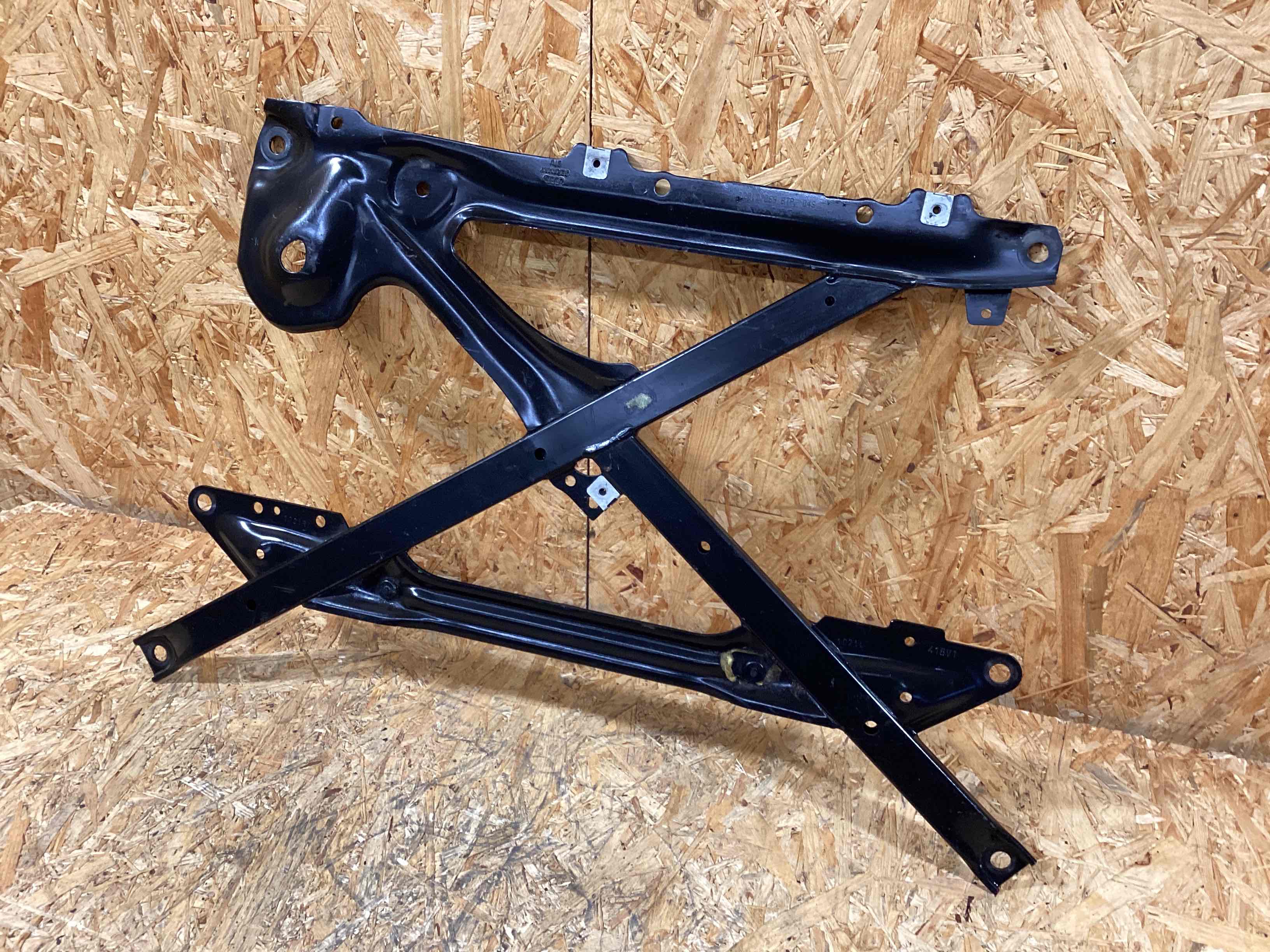 Балка подвески передняя (подрамник) Porsche Macan 081025-108