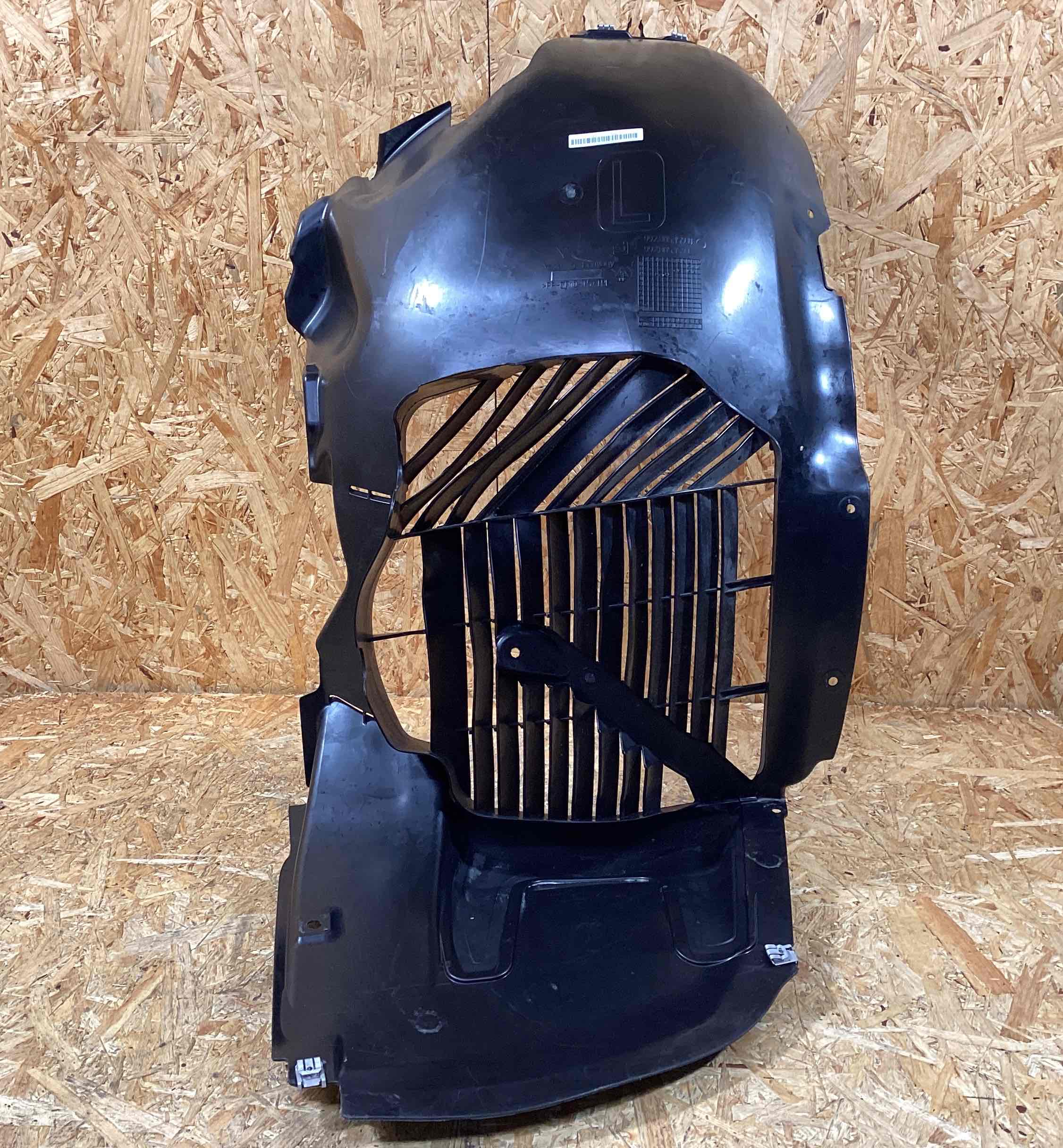 Защита арок передняя левая (подкрылок) Porsche 911 081025-109