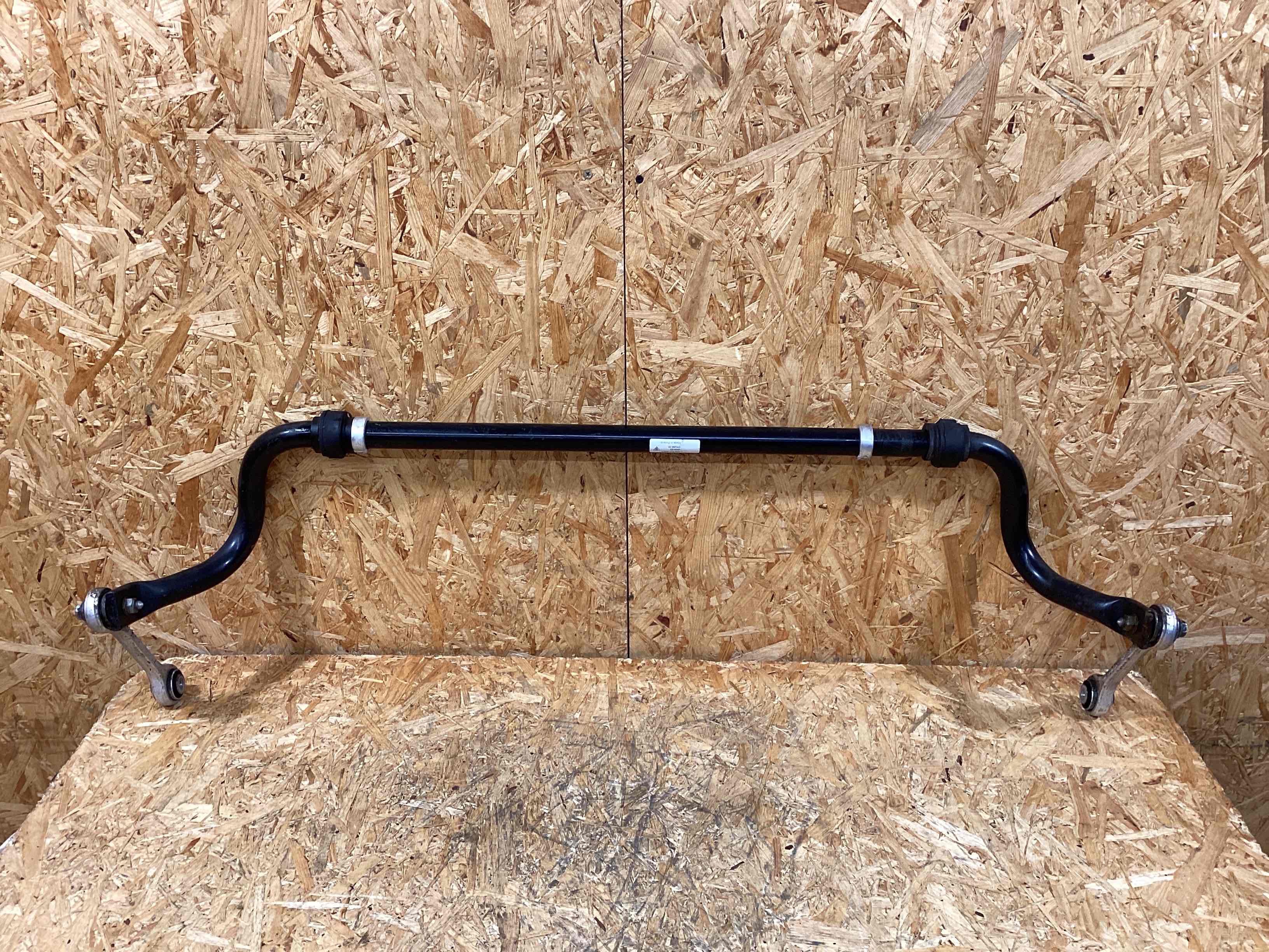 Стабилизатор поперечной устойчивости Porsche Macan 081025-113