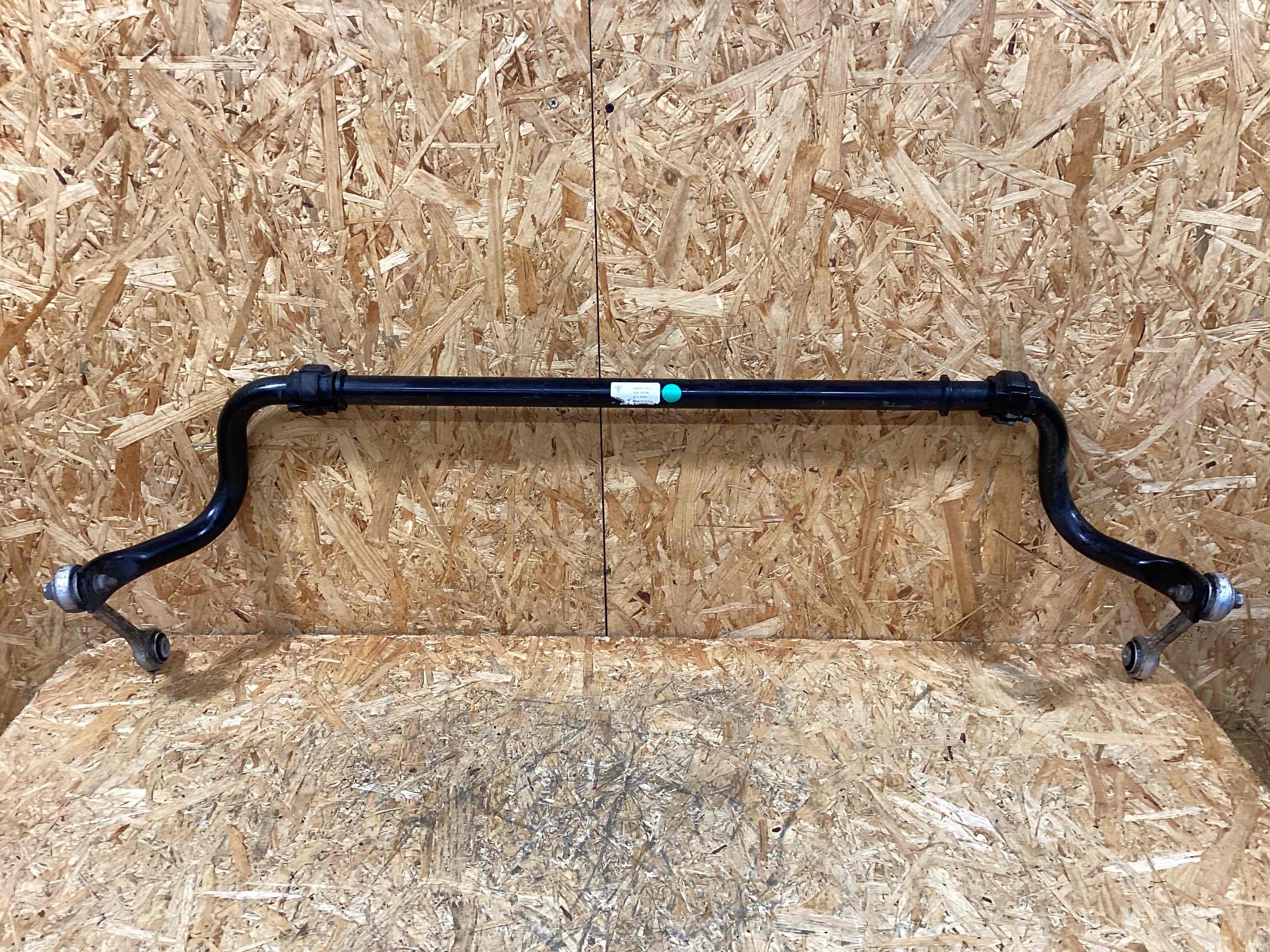 Стабилизатор поперечной устойчивости Porsche Macan 081025-115