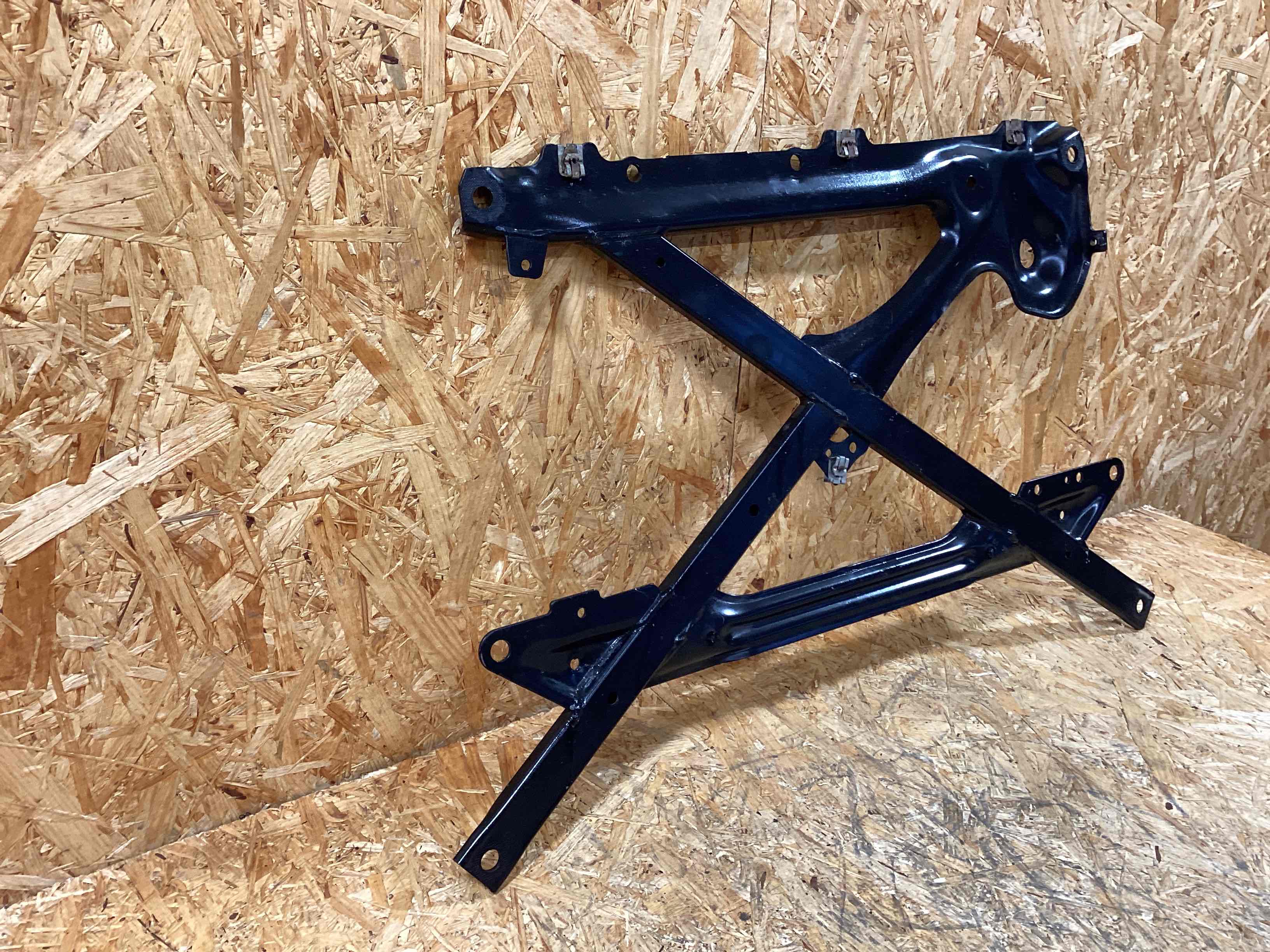 Балка подвески передняя (подрамник) Porsche Macan 081025-116