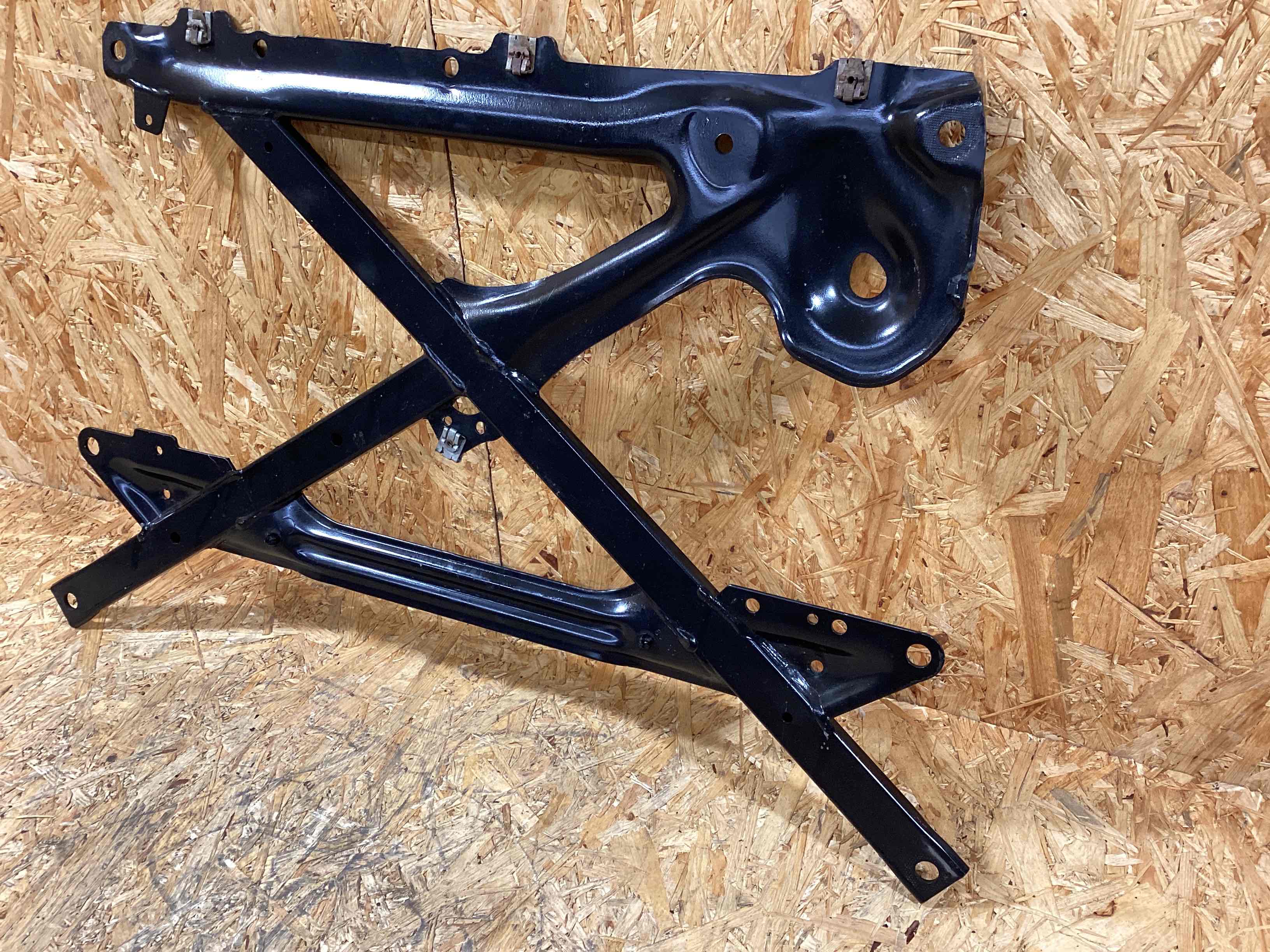 Балка подвески передняя (подрамник) Porsche Macan 081025-116