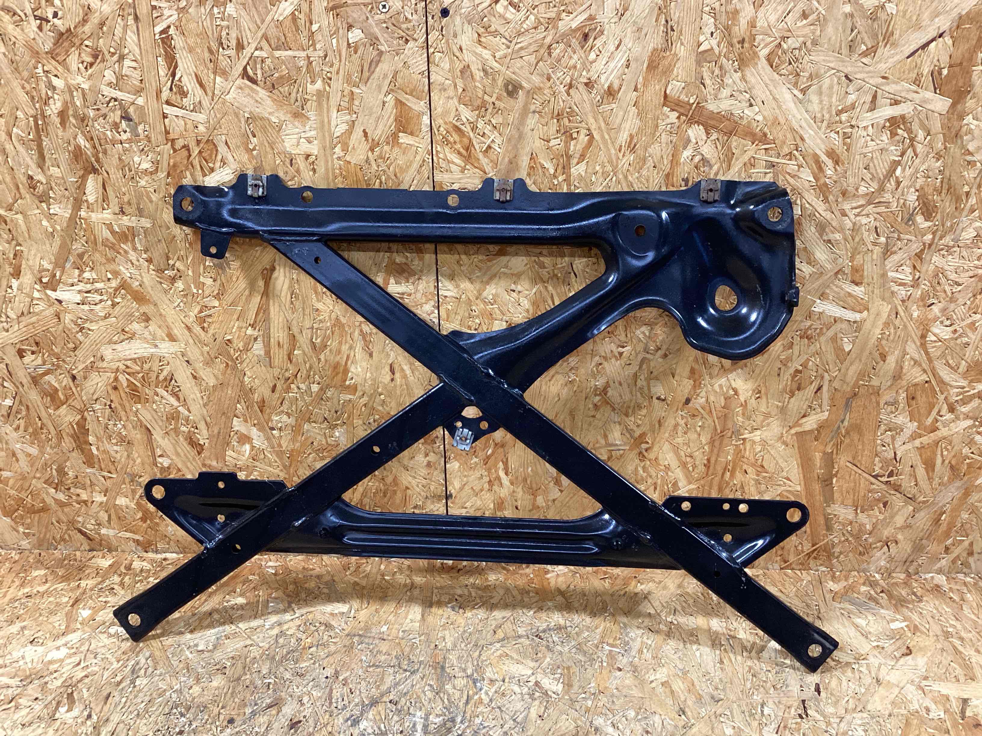 Балка подвески передняя (подрамник) Porsche Macan 081025-116