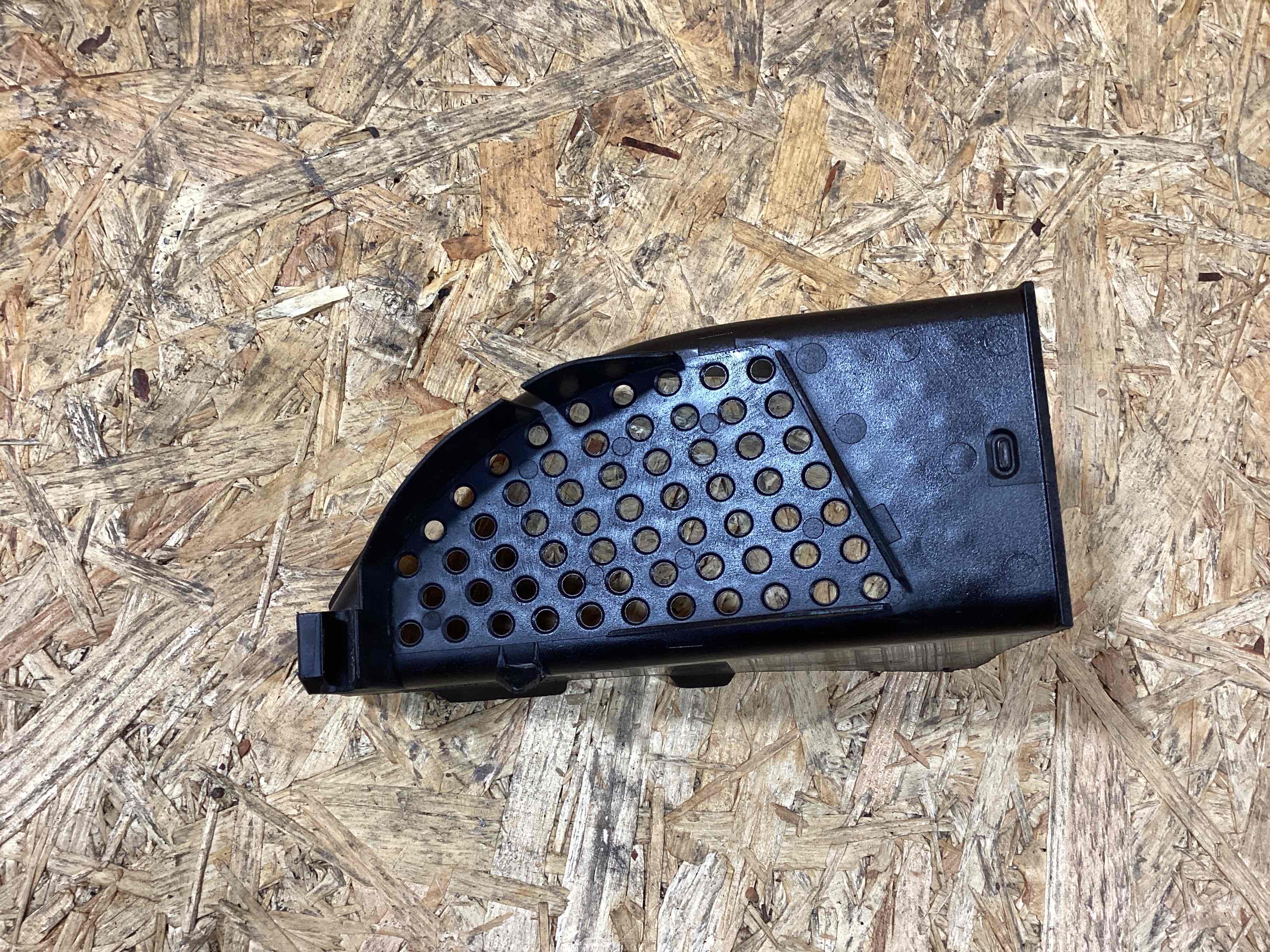 Воздуховод Porsche Macan 081025-127