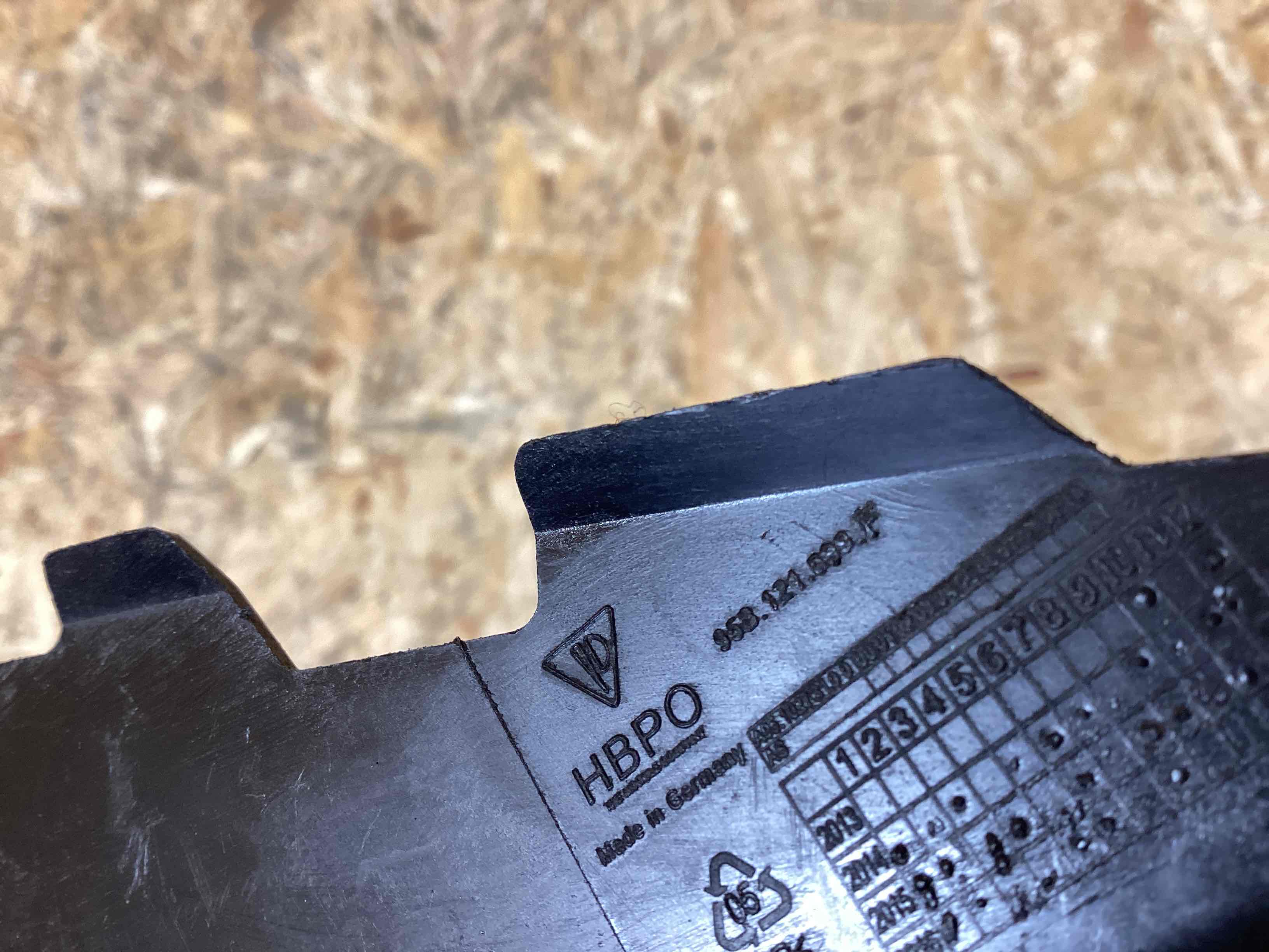 Воздуховод Porsche Macan 081025-127