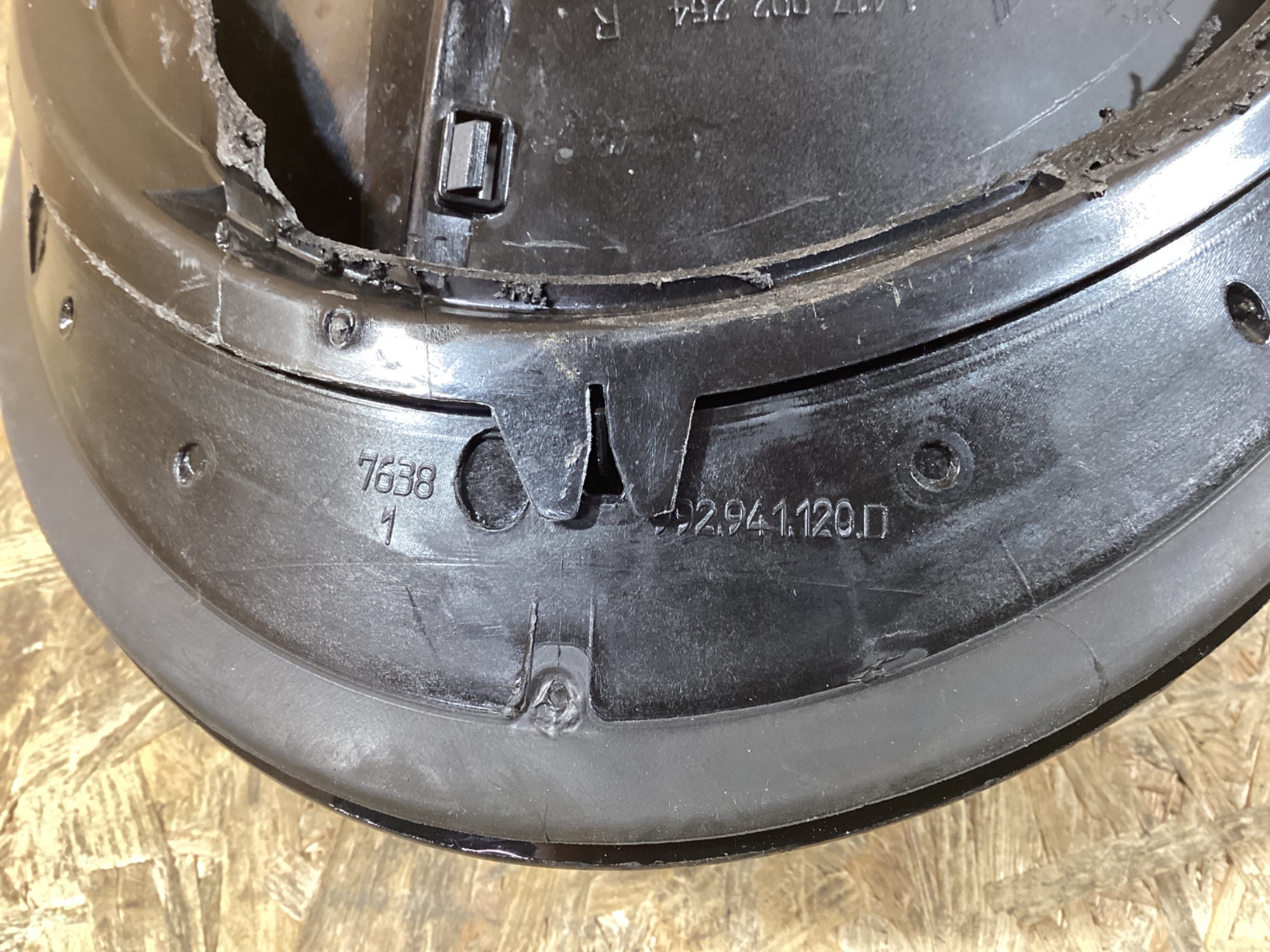 Фара правая Porsche 911 081026-109