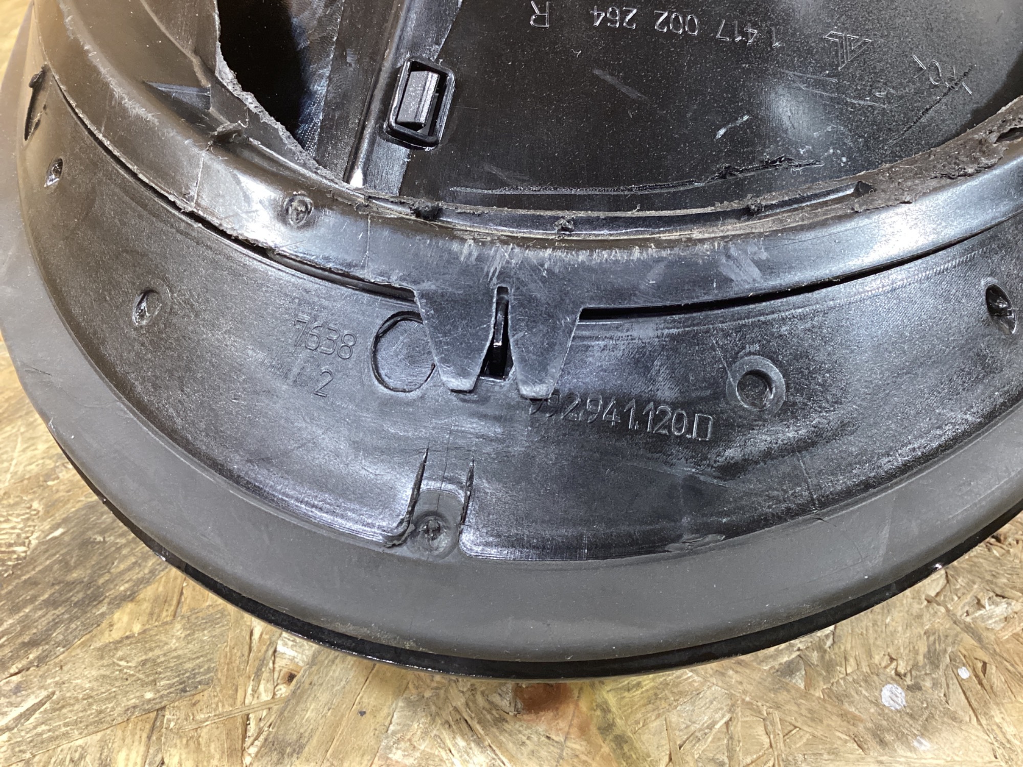 Фара правая Porsche 911 081026-111
