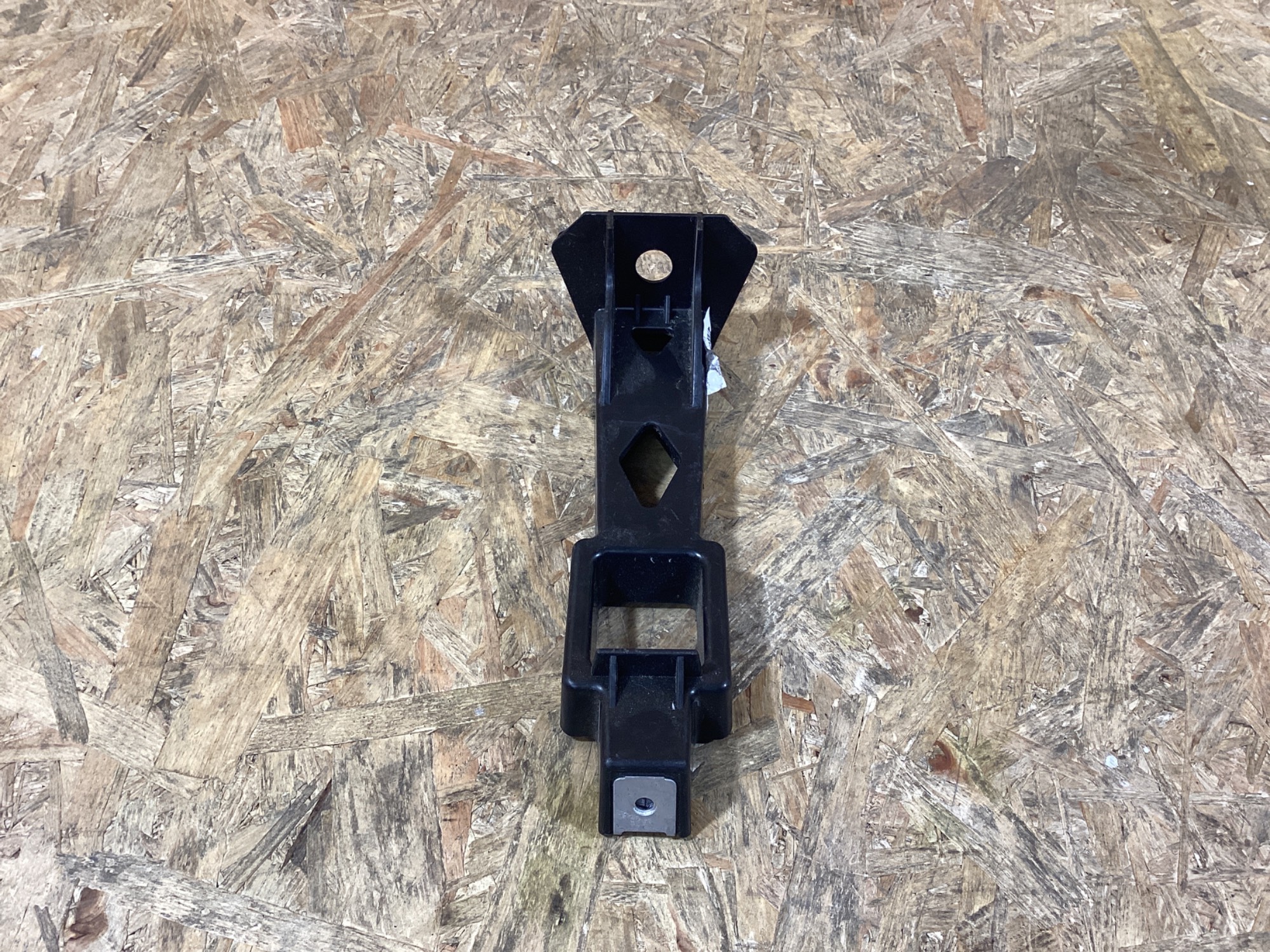 Крепление, кронштейн Porsche Taycan 081026-148