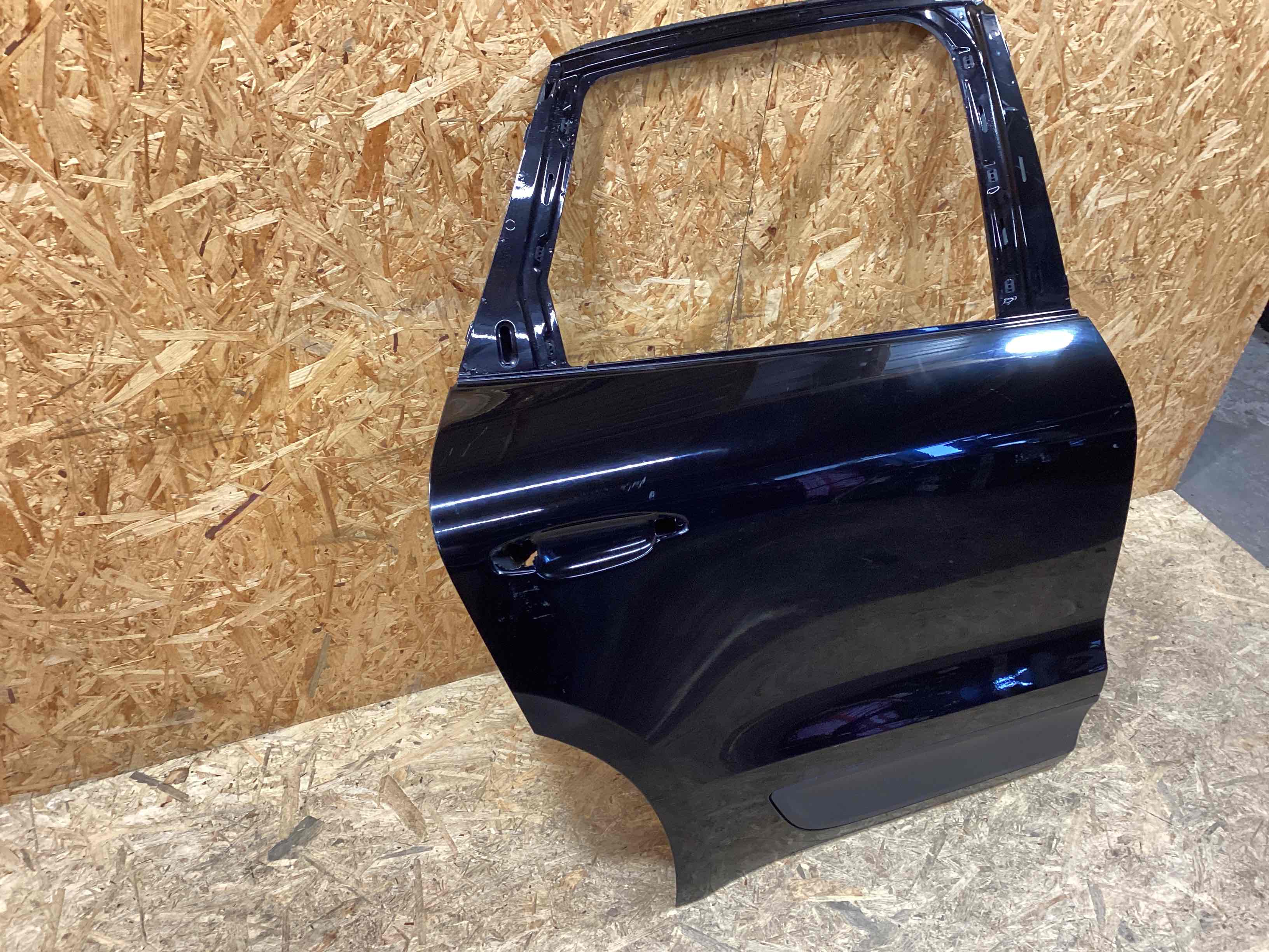 Дверь задняя правая Porsche Macan 081225-102