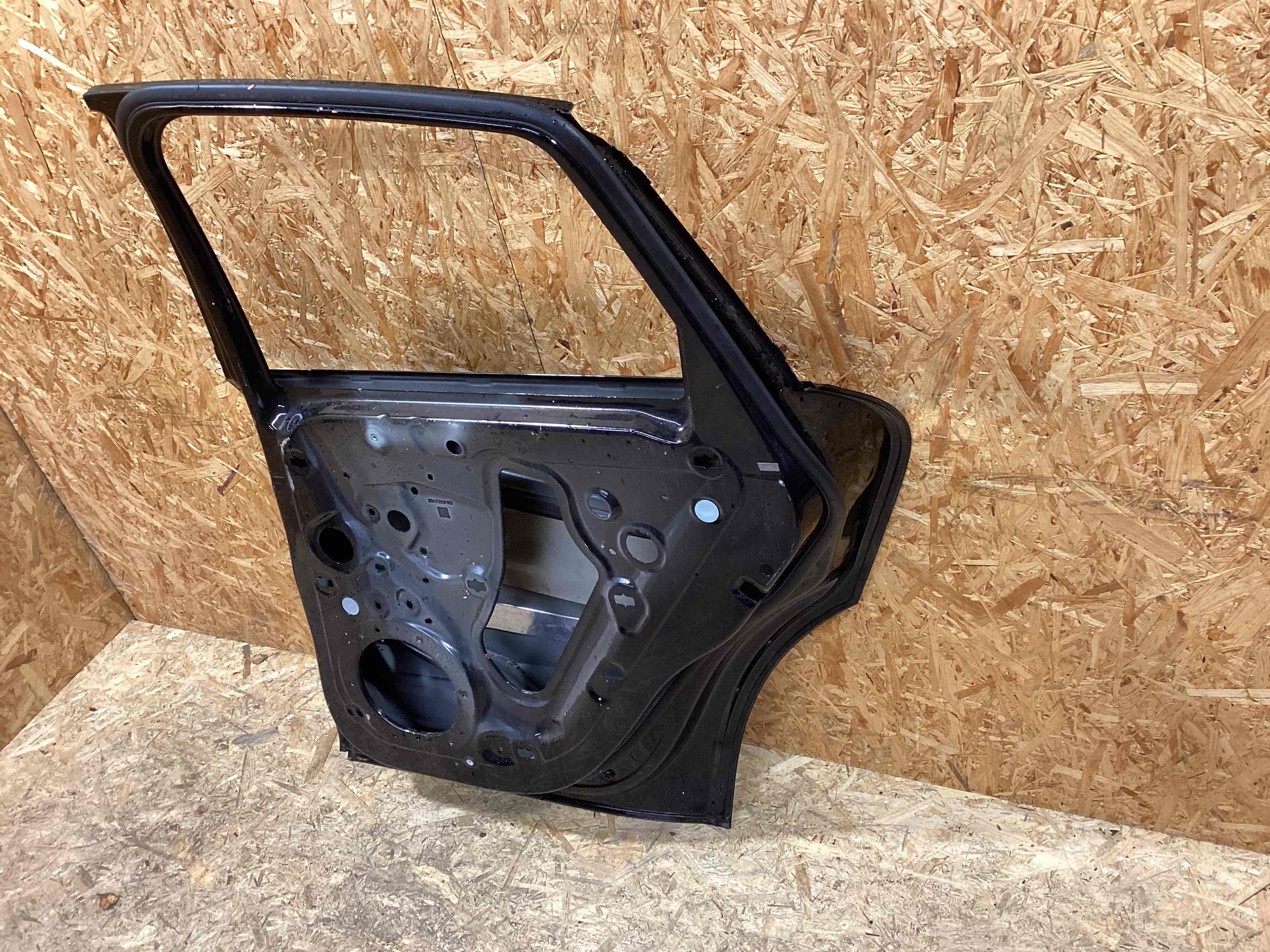 Дверь задняя правая Porsche Macan 081225-102