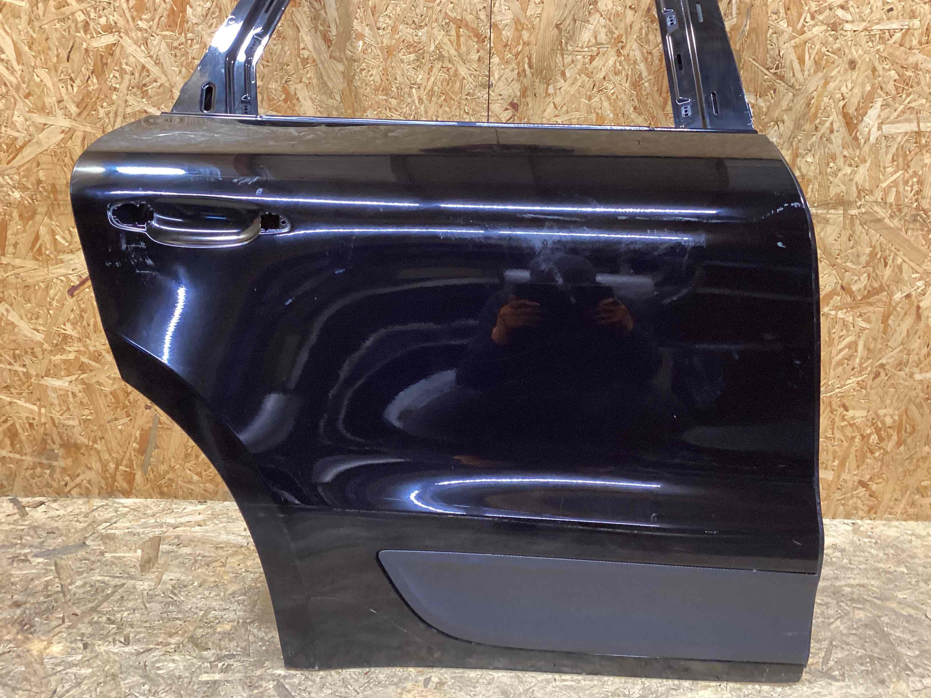 Дверь задняя правая Porsche Macan 081225-102