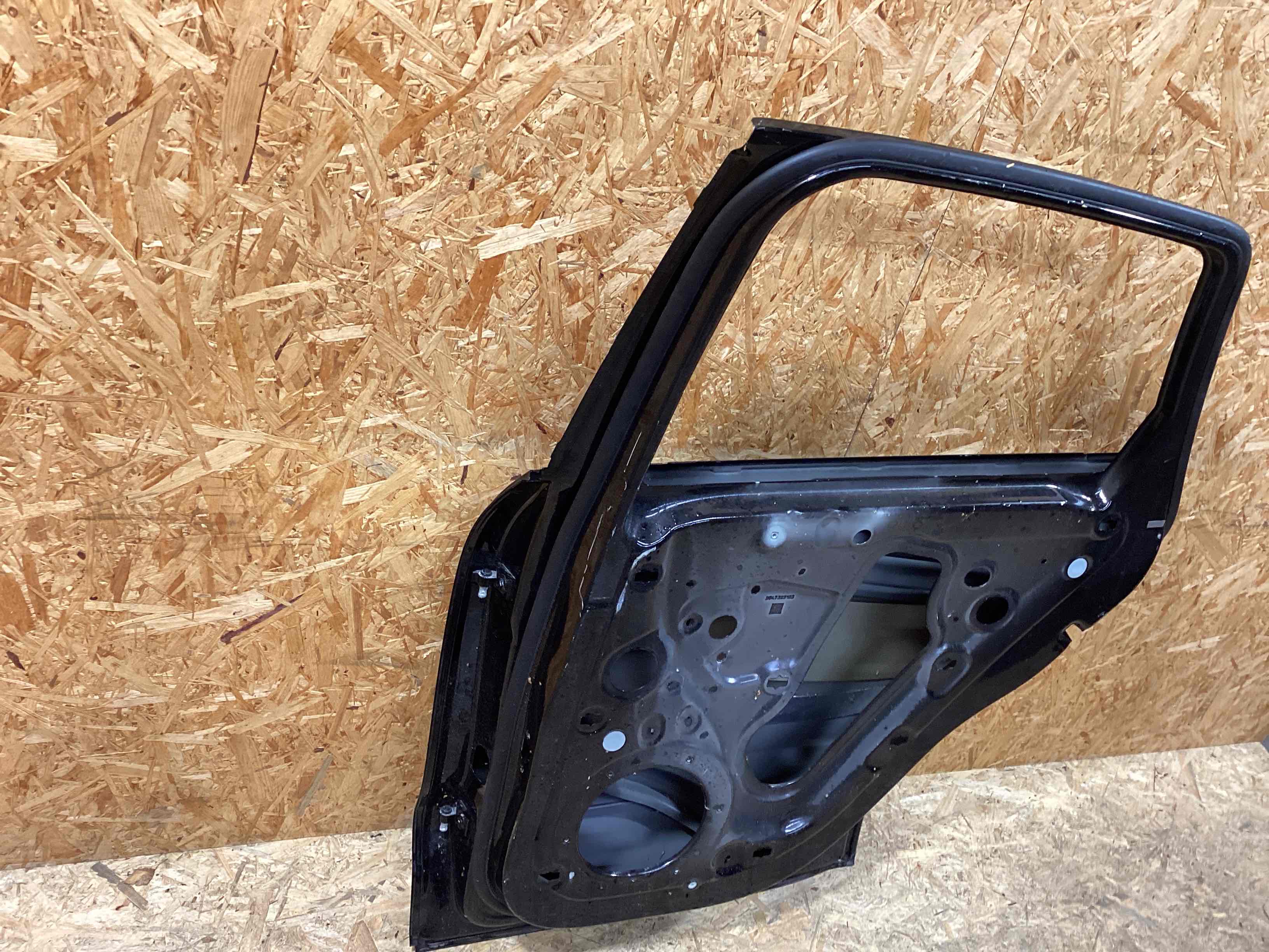 Дверь задняя правая Porsche Macan 081225-102