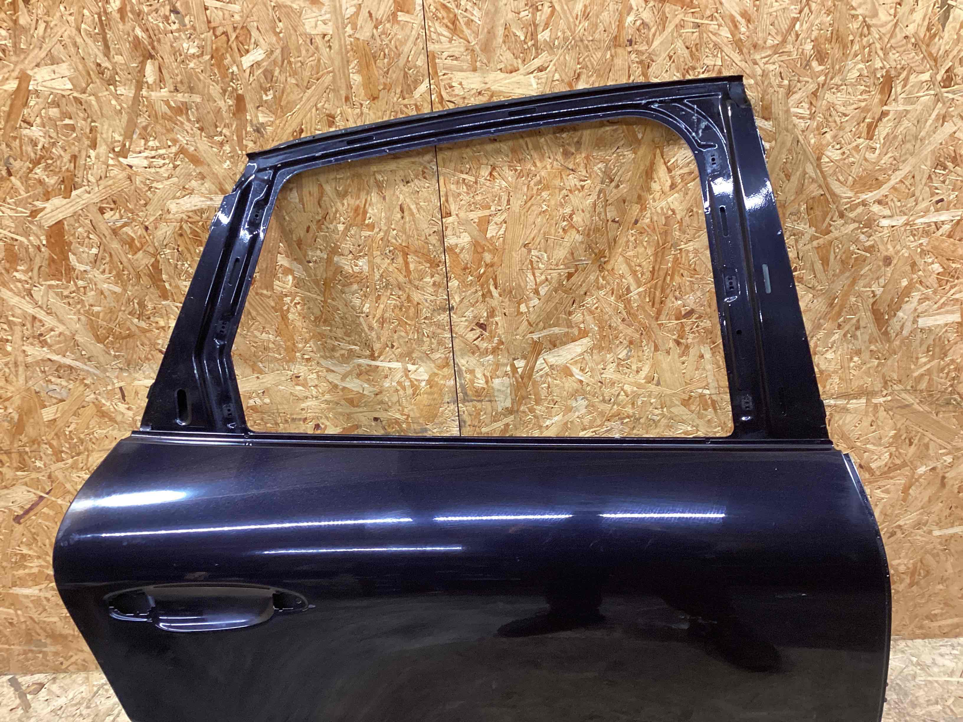 Дверь передняя правая Porsche Macan 081225-103