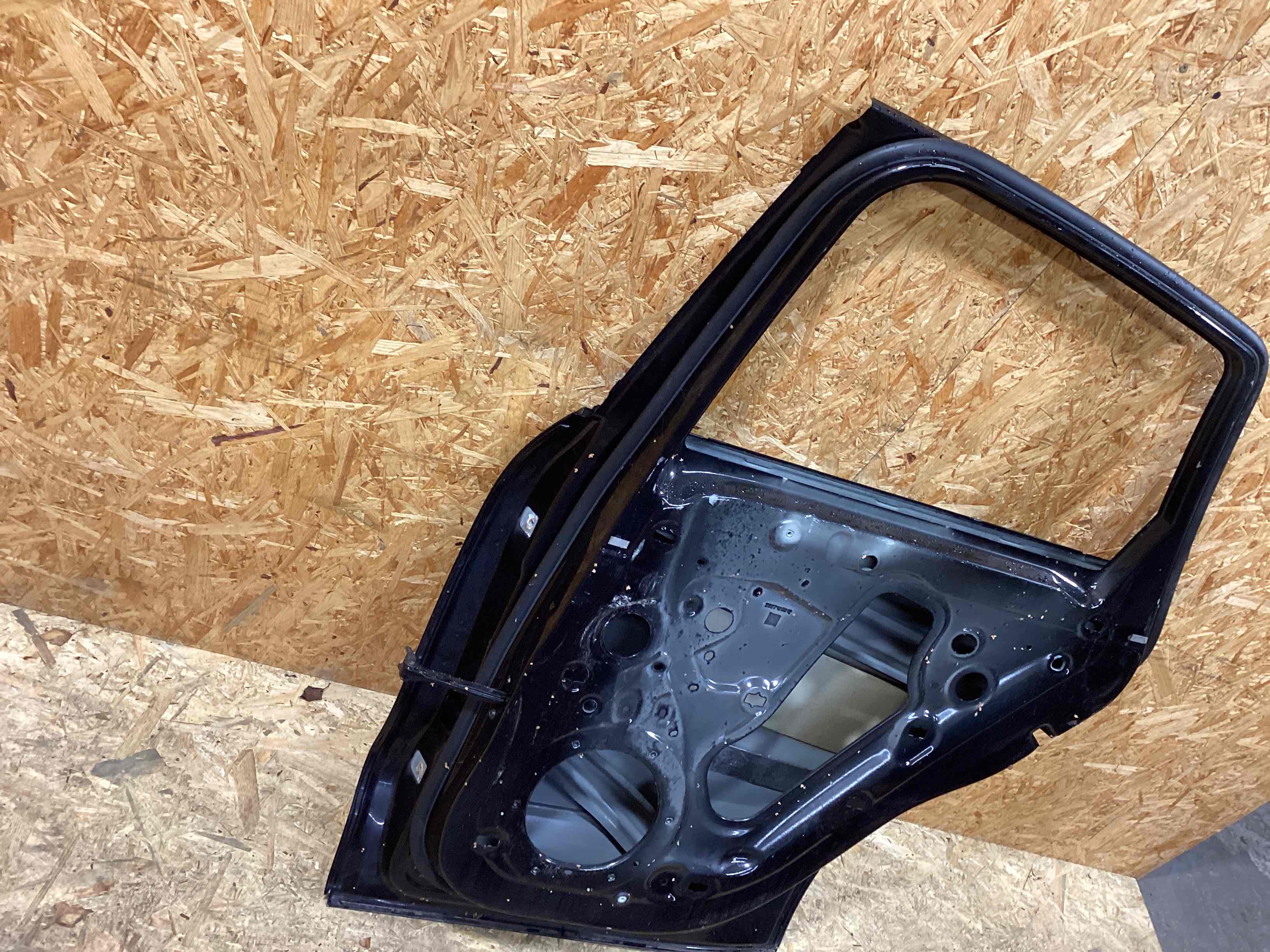 Дверь передняя правая Porsche Macan 081225-103