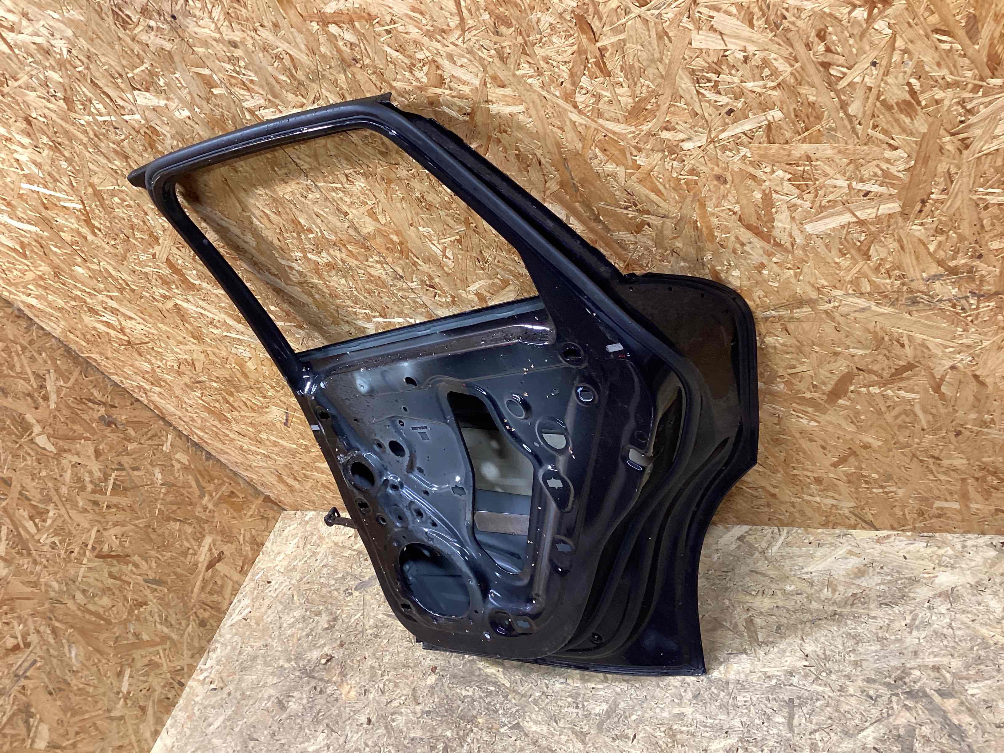 Дверь передняя правая Porsche Macan 081225-103