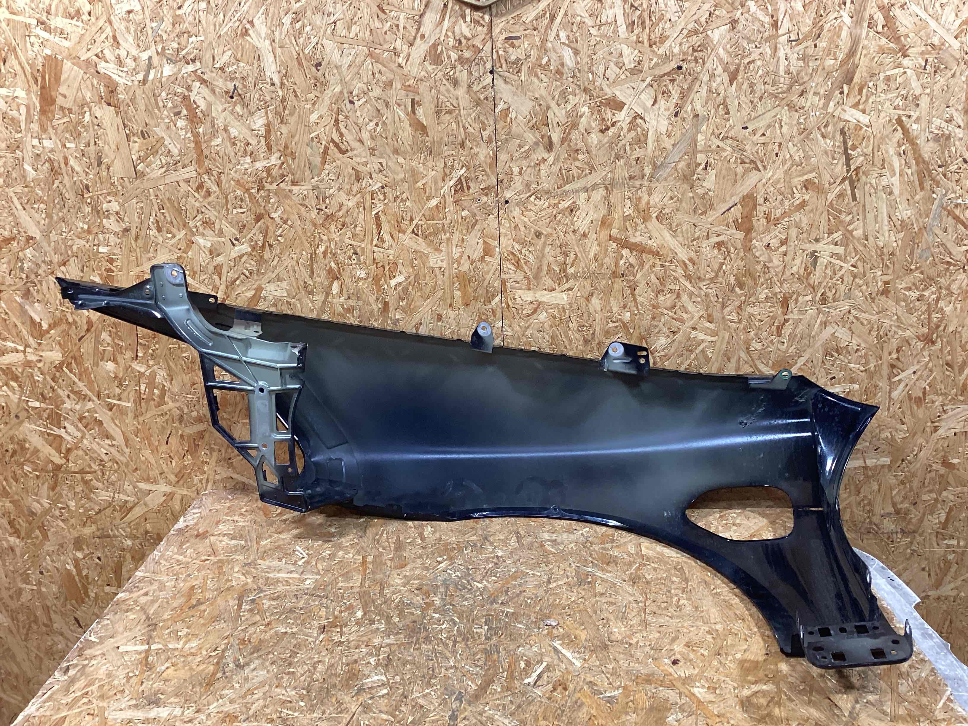 Крыло переднее правое Porsche Taycan 090126-101