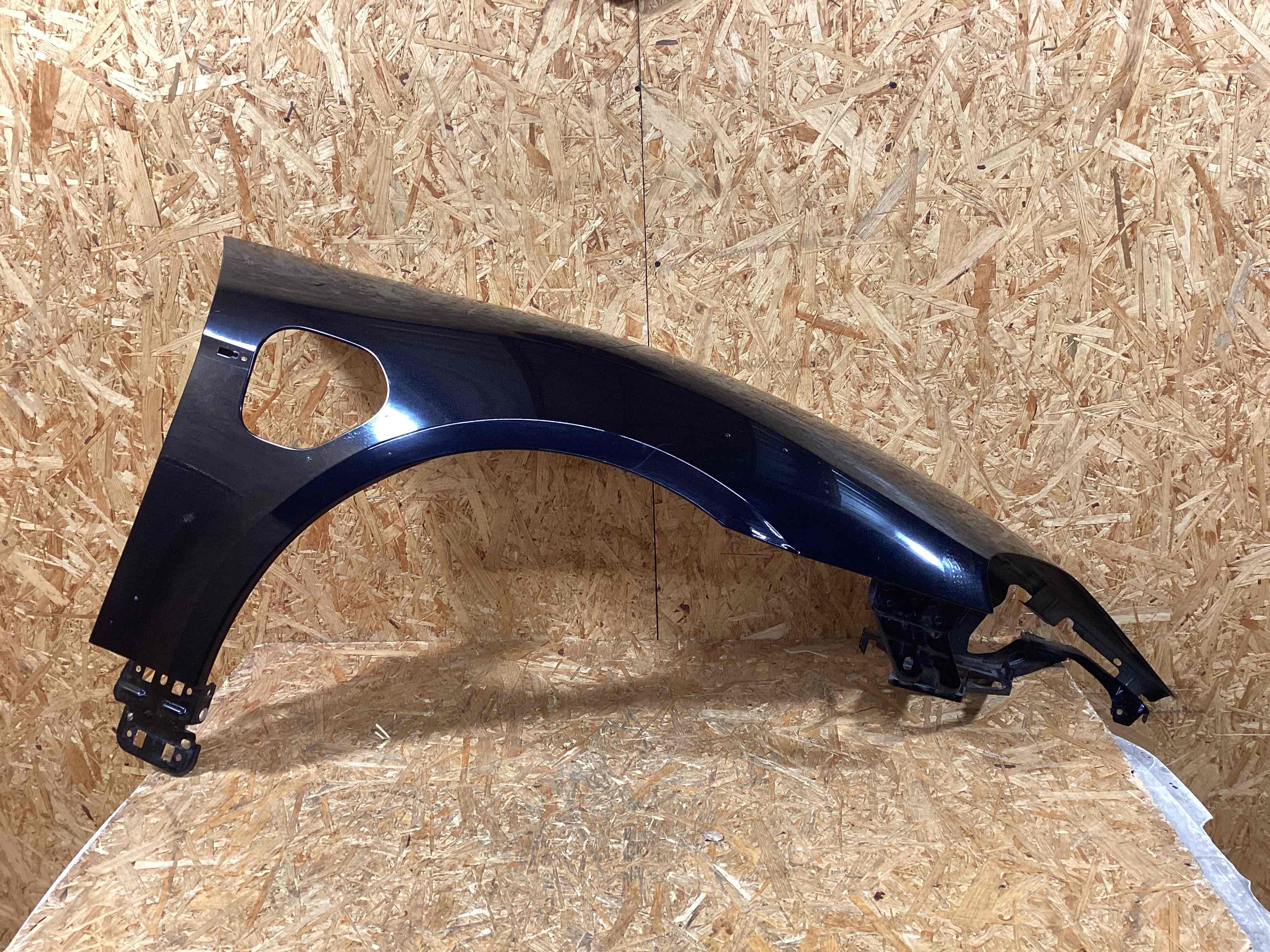 Крыло переднее правое Porsche Taycan 090126-101